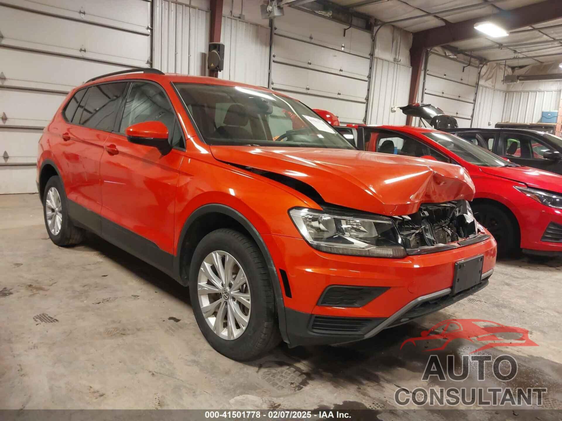 VOLKSWAGEN TIGUAN 2019 - 3VV0B7AX3KM075498
