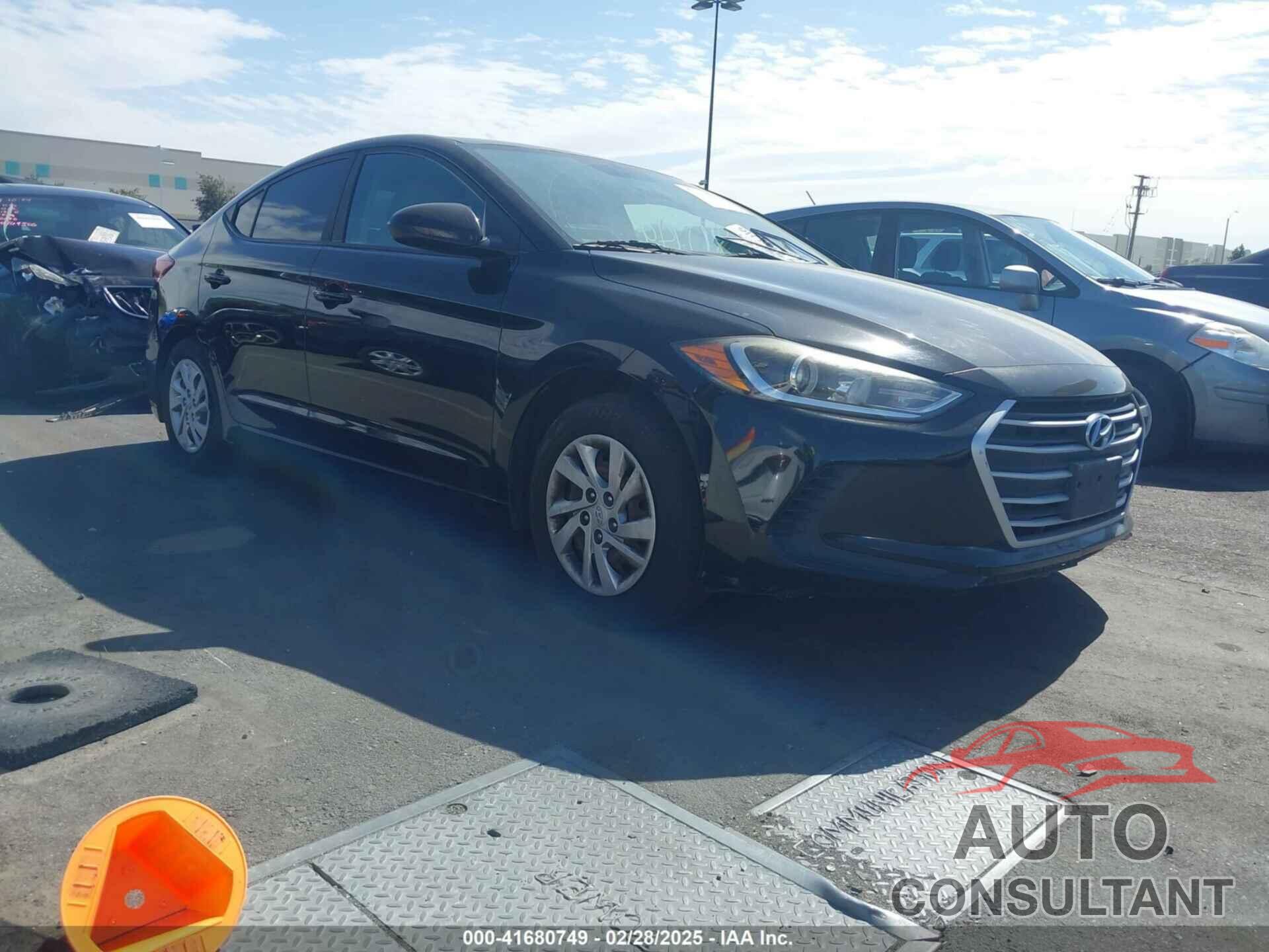 HYUNDAI ELANTRA 2017 - KMHD74LF9HU393310