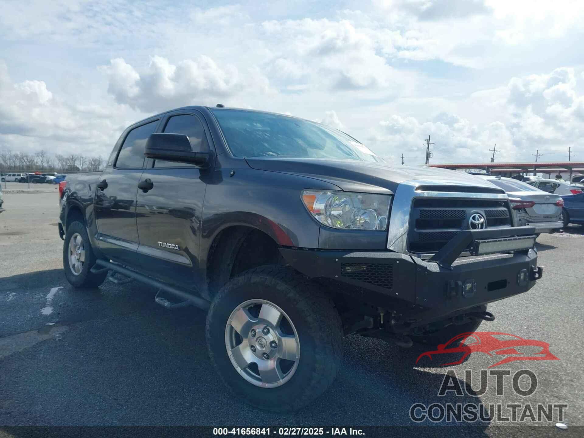 TOYOTA TUNDRA 2011 - 5TFDM5F1XBX018566