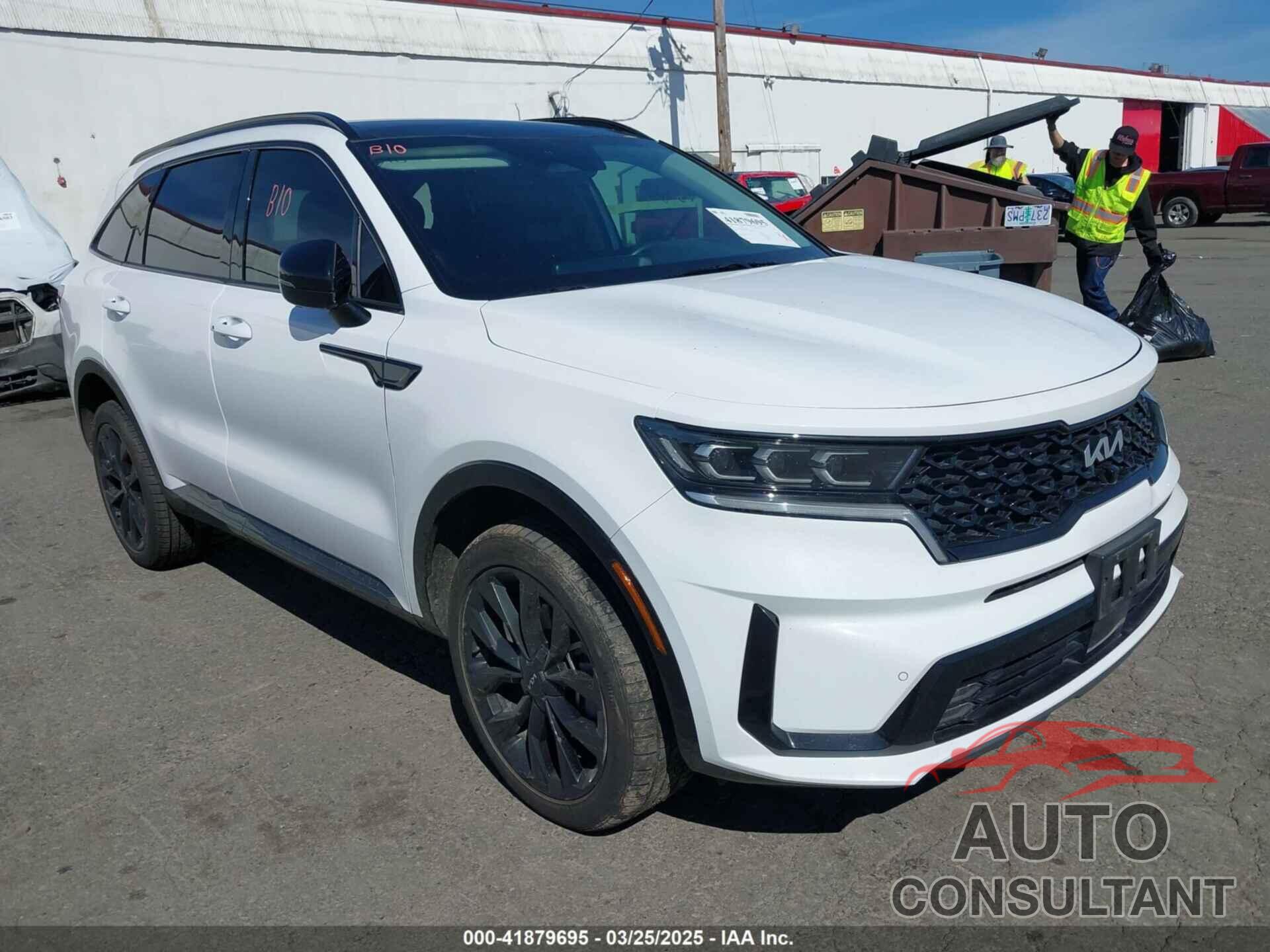 KIA SORENTO 2023 - 5XYRKDLF6PG219090