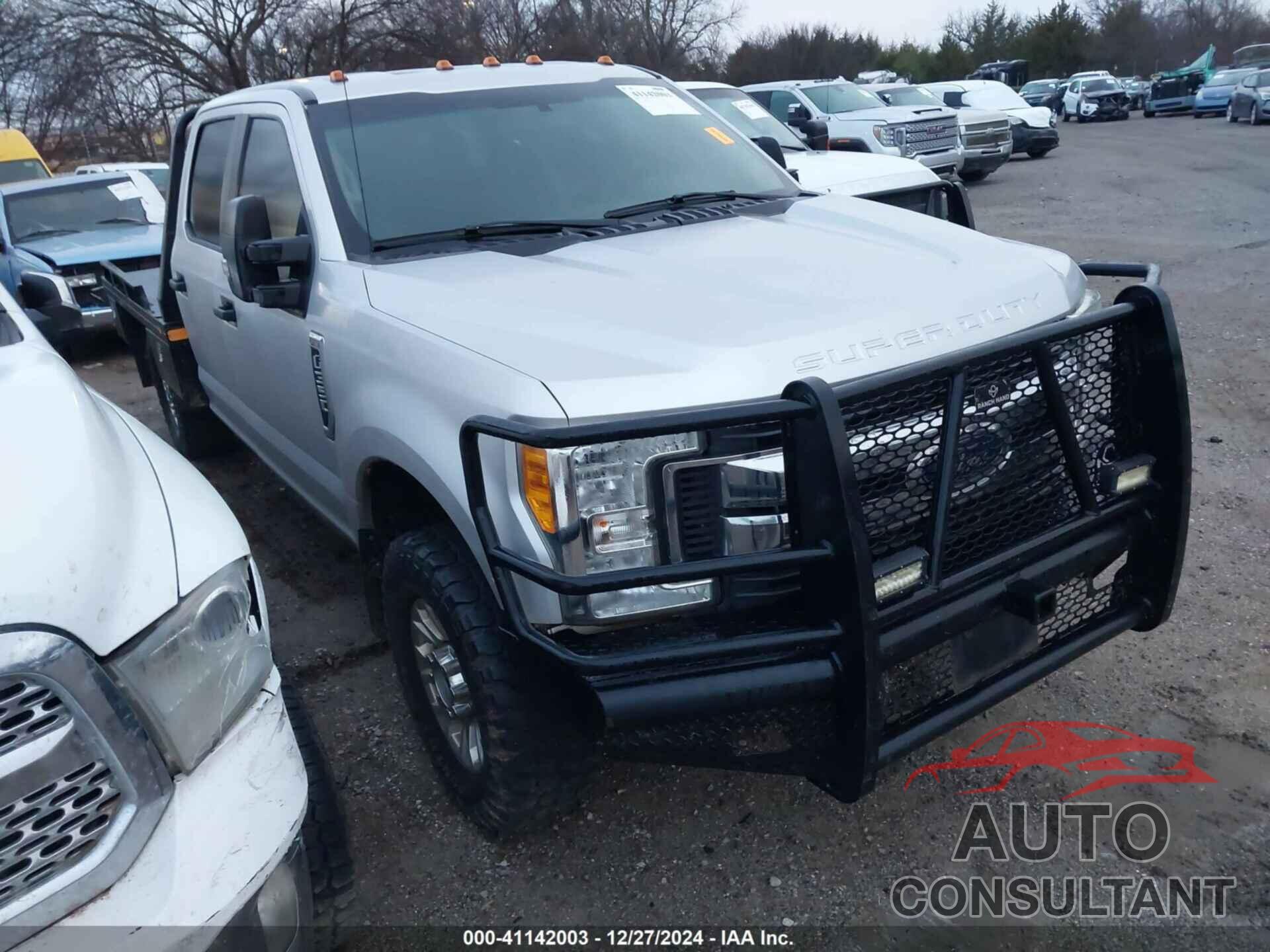 FORD F-350 2017 - 1FT8W3B62HEC68289