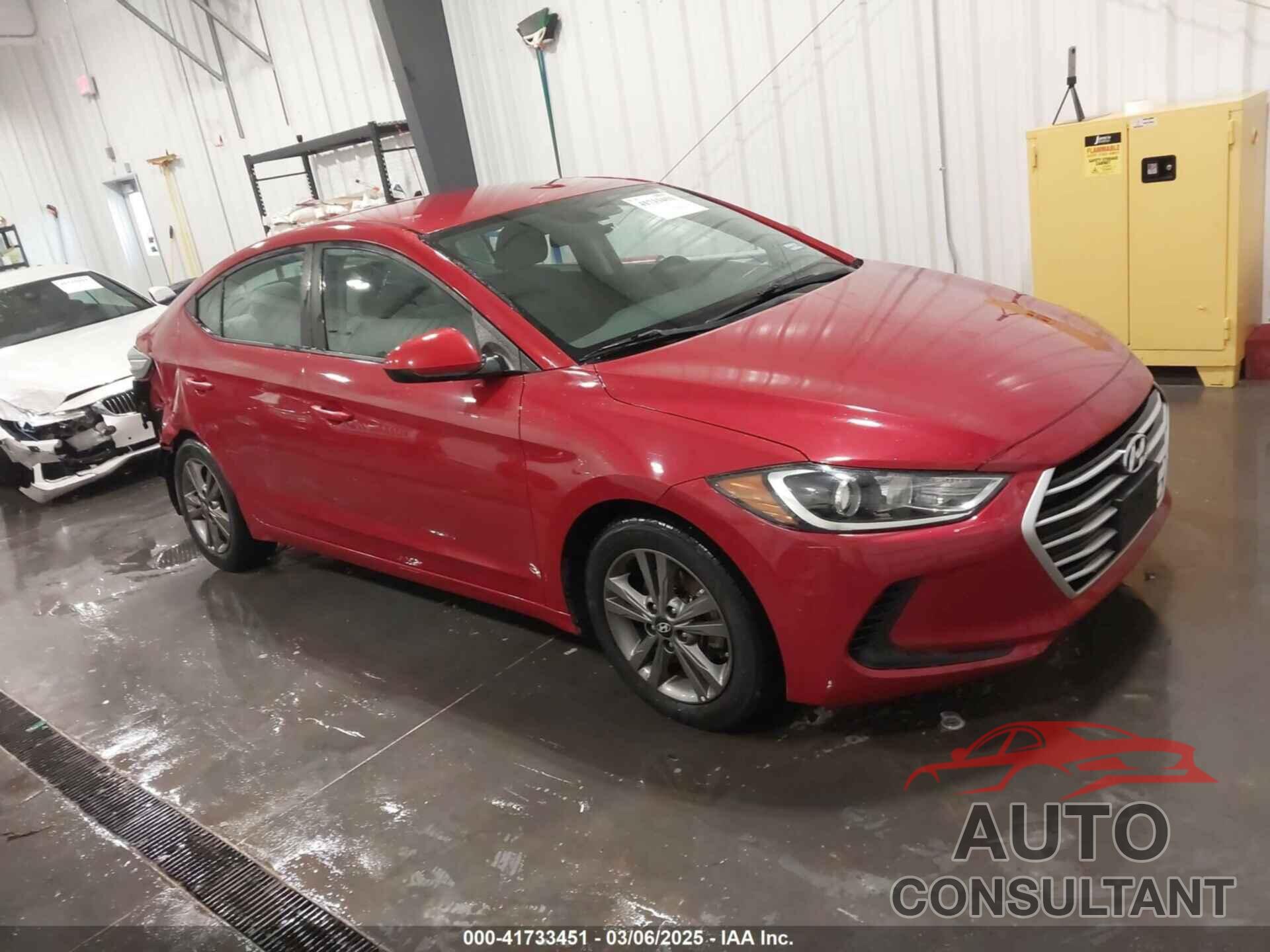 HYUNDAI ELANTRA 2018 - 5NPD84LF3JH231660