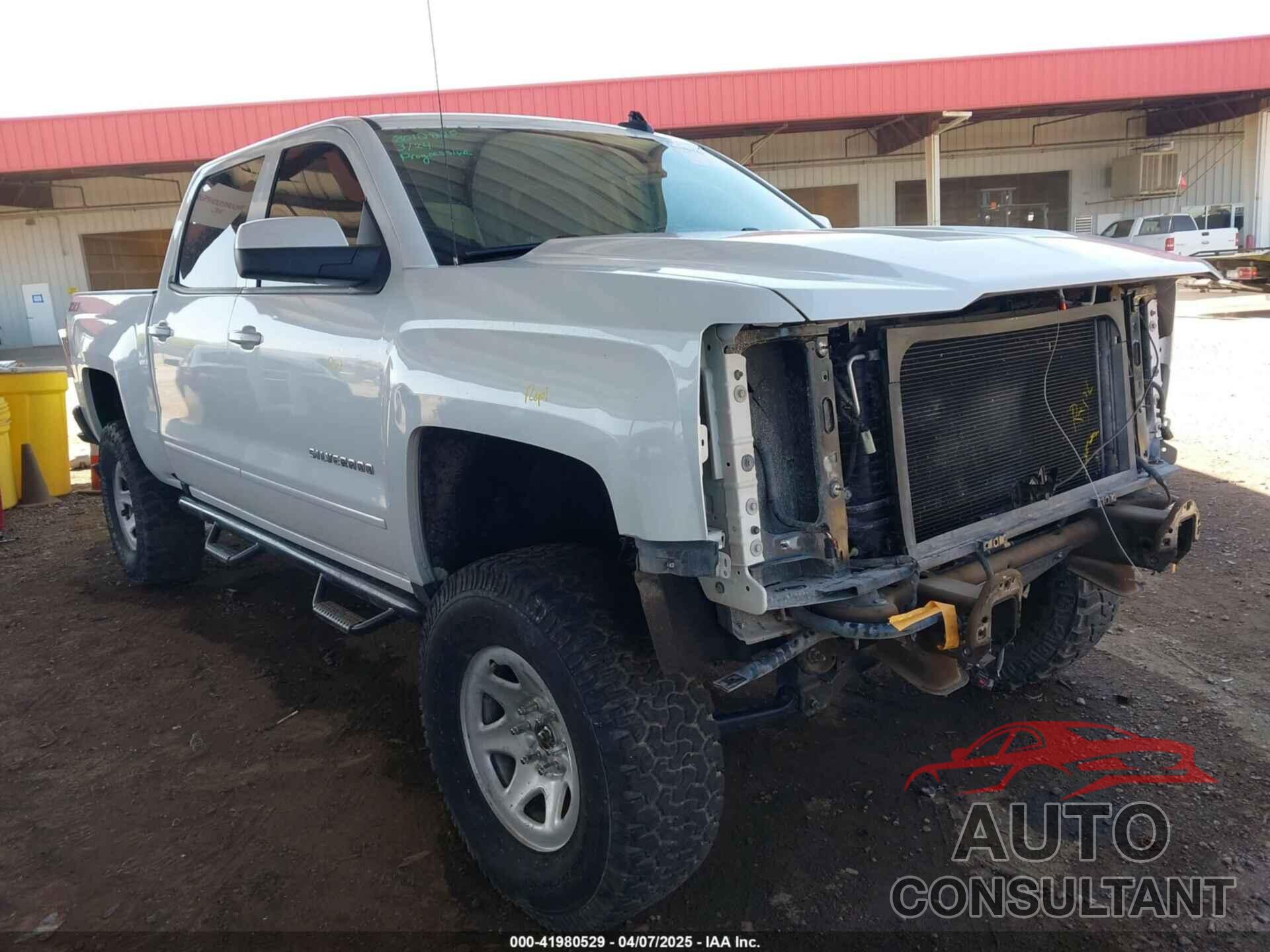 CHEVROLET SILVERADO 1500 2017 - 3GCUKREC6HG225436