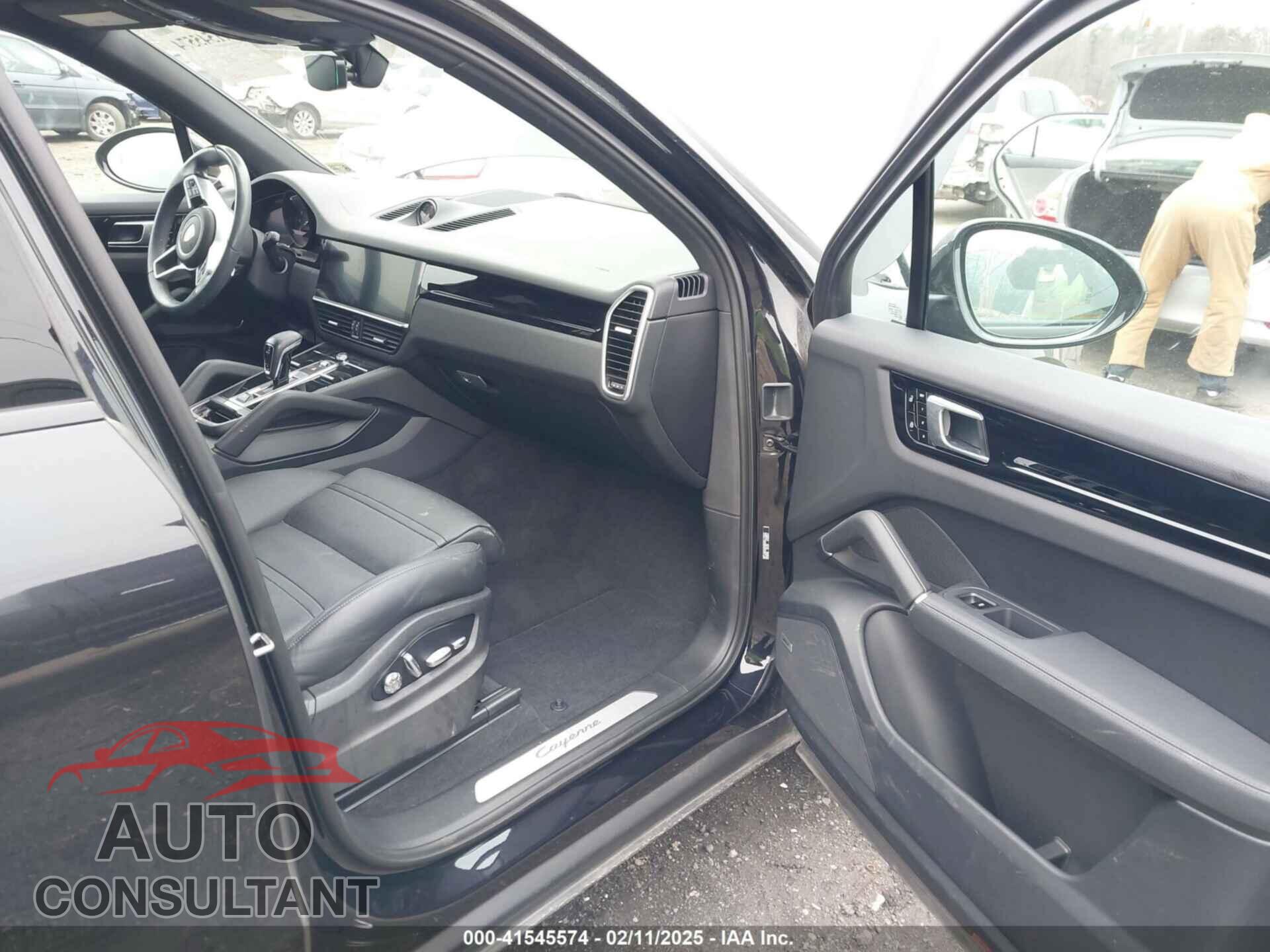 PORSCHE CAYENNE 2019 - WP1AA2AY4KDA17203