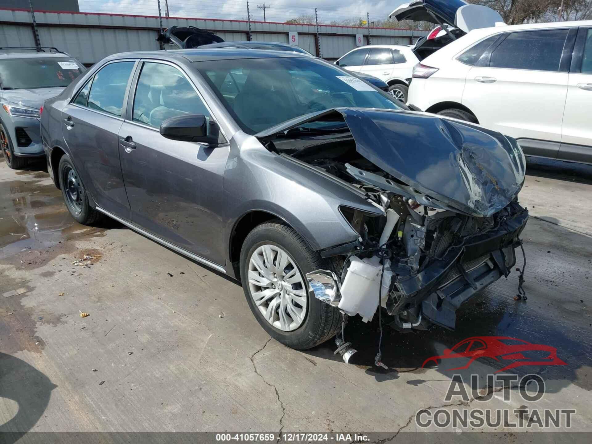 TOYOTA CAMRY 2014 - 4T4BF1FK6ER390352