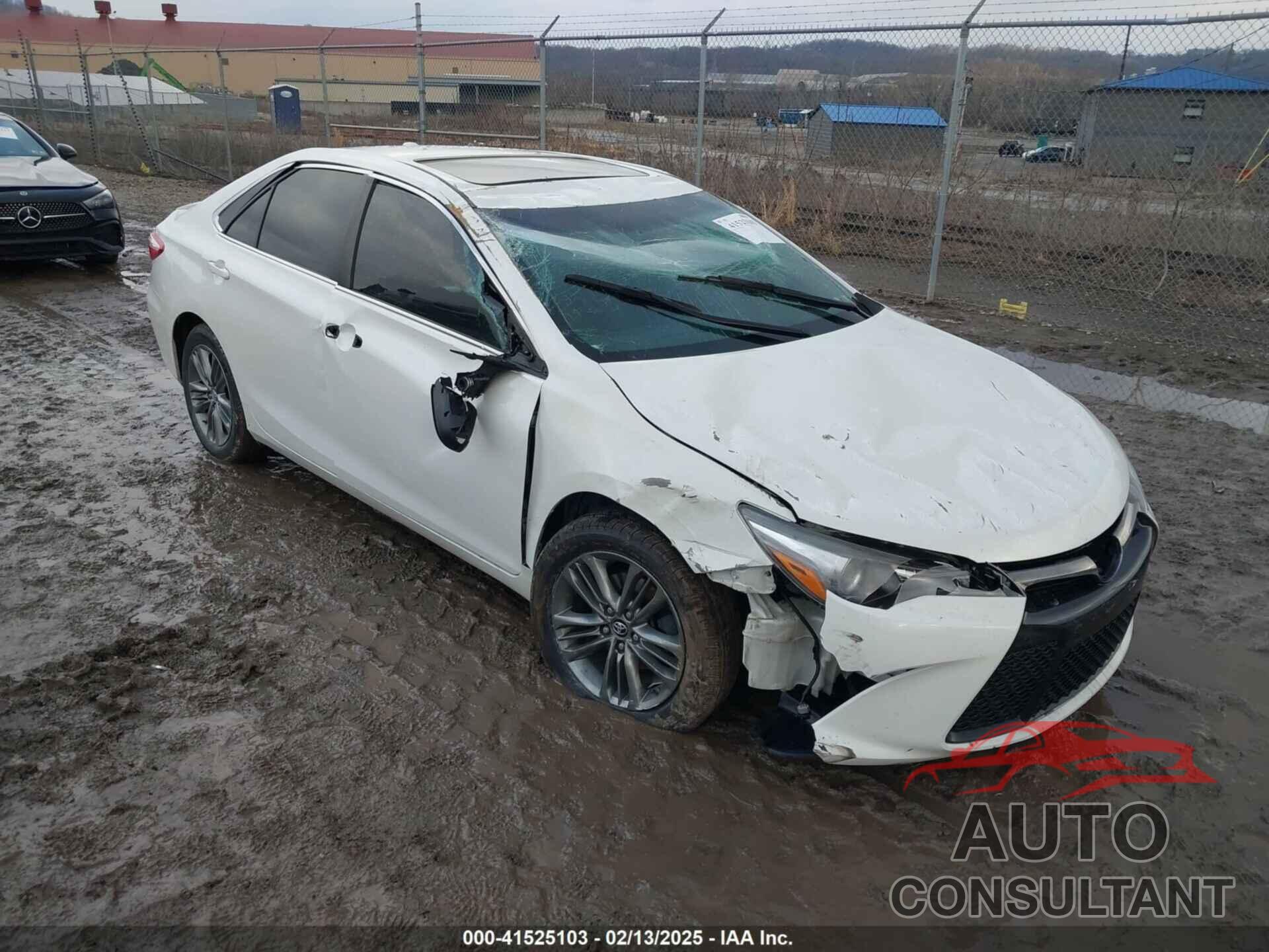 TOYOTA CAMRY 2017 - 4T1BF1FK9HU434391