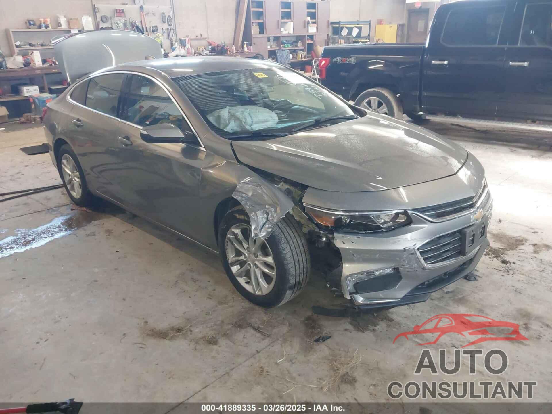 CHEVROLET MALIBU 2017 - 1G1ZE5ST8HF229296