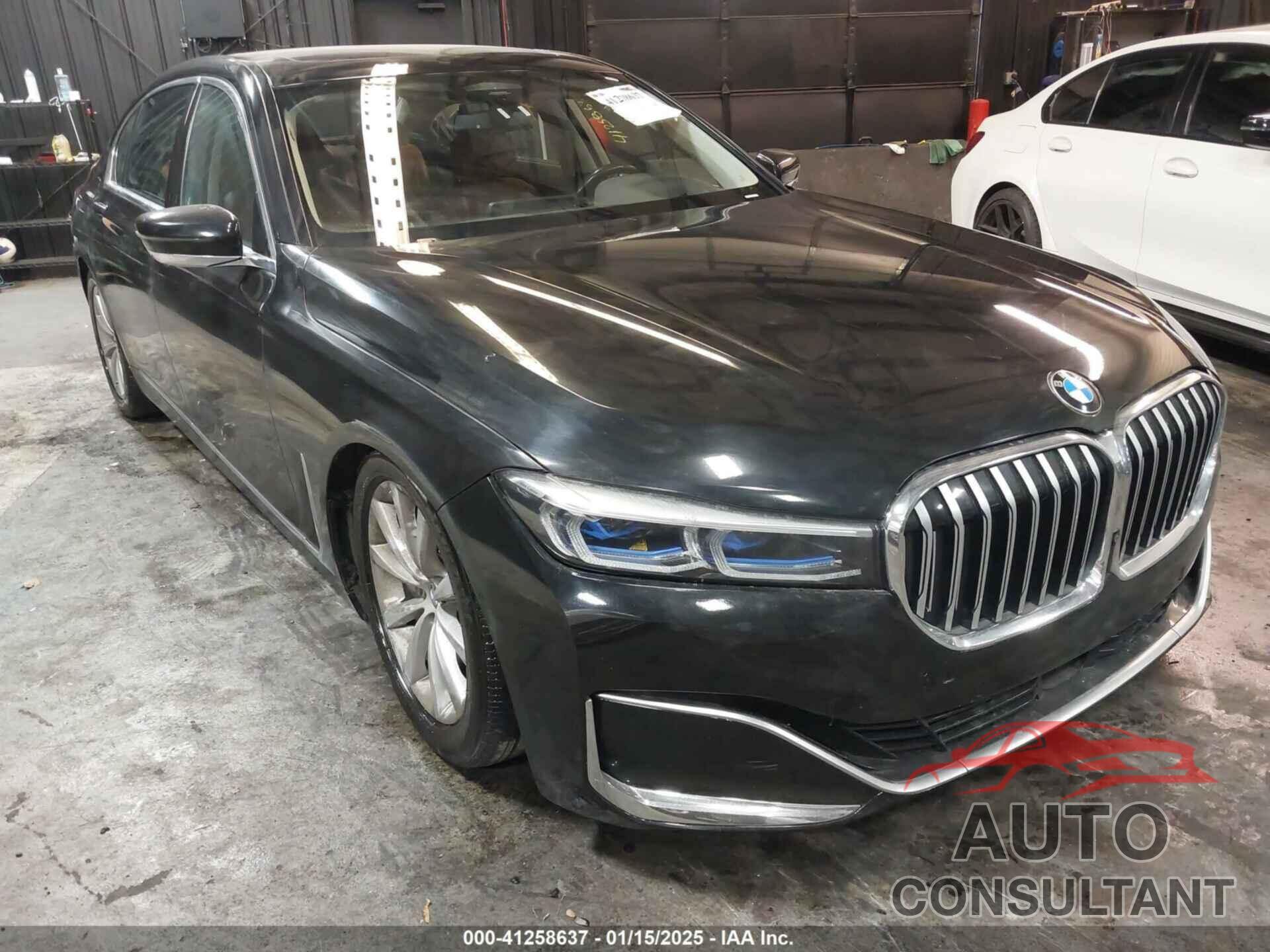 BMW 740I 2020 - WBA7T4C07LCD09721