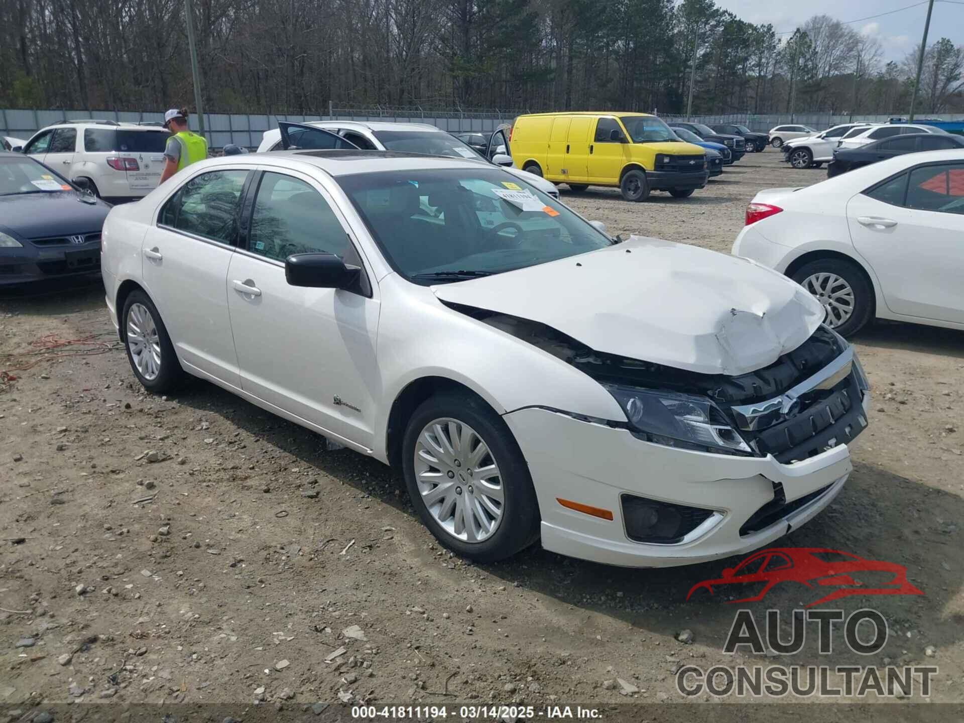 FORD FUSION HYBRID 2010 - 3FADP0L33AR392806