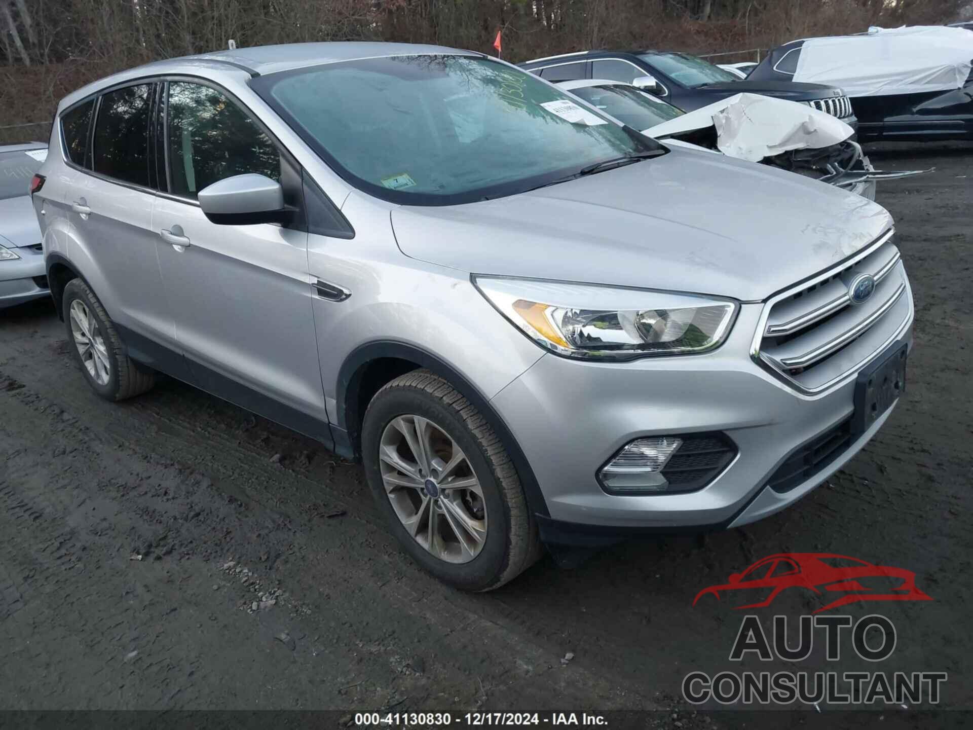 FORD ESCAPE 2017 - 1FMCU9GD8HUB93898