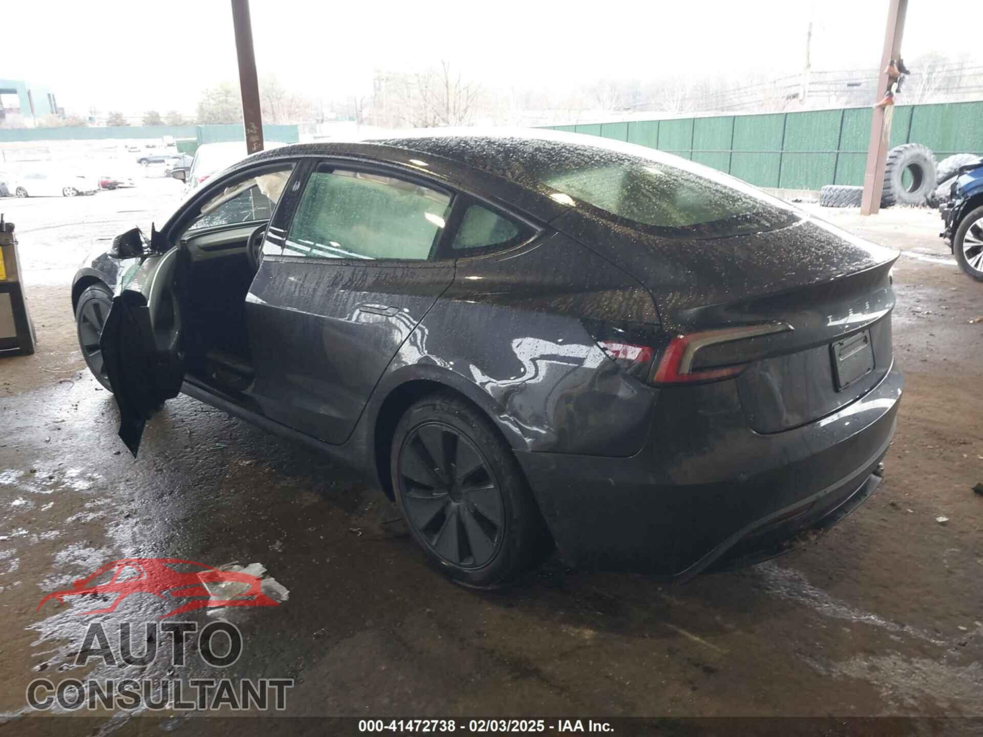 TESLA MODEL 3 2024 - 5YJ3E1EA2RF847591