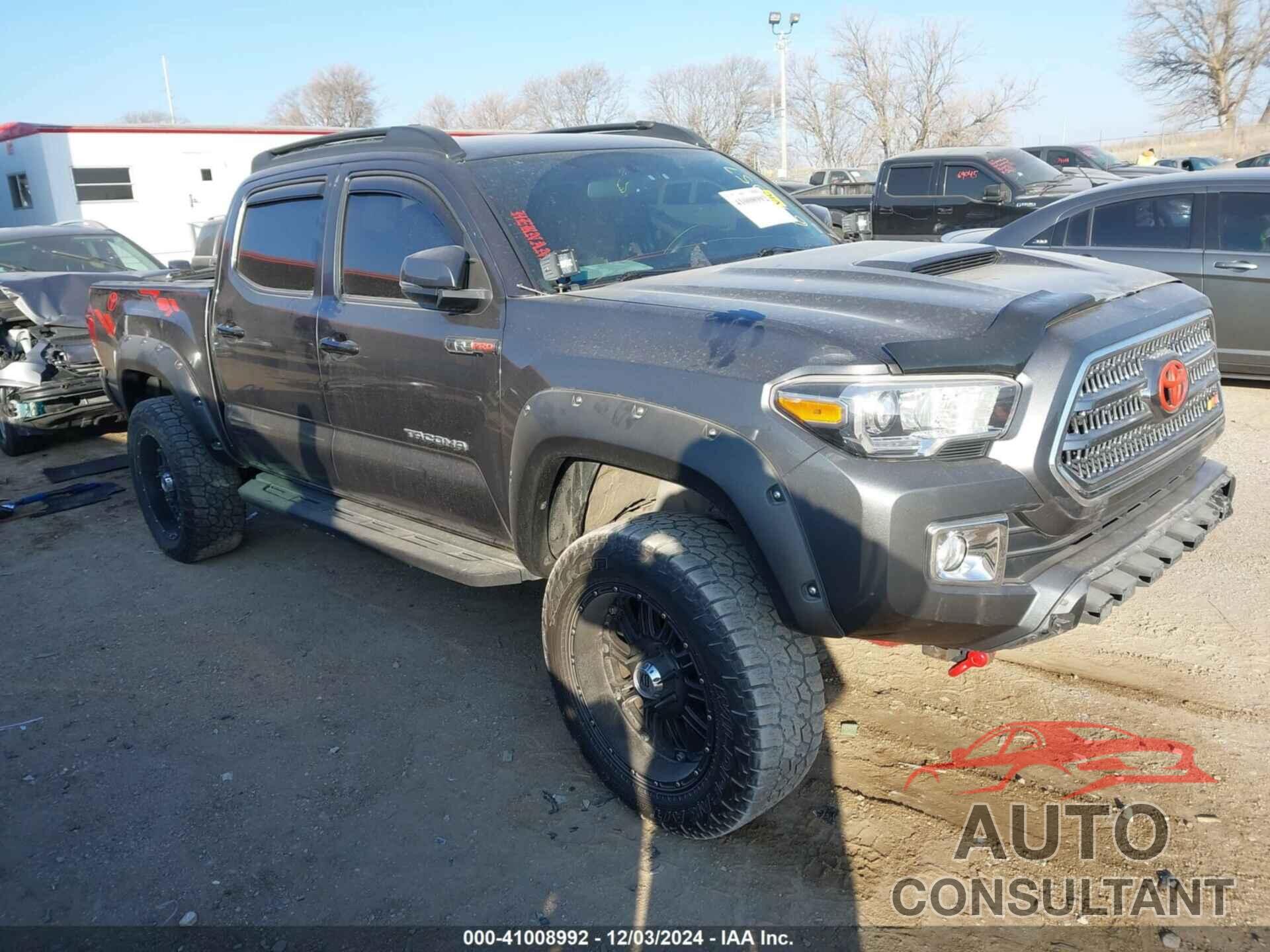 TOYOTA TACOMA 2017 - 3TMCZ5AN5HM057779