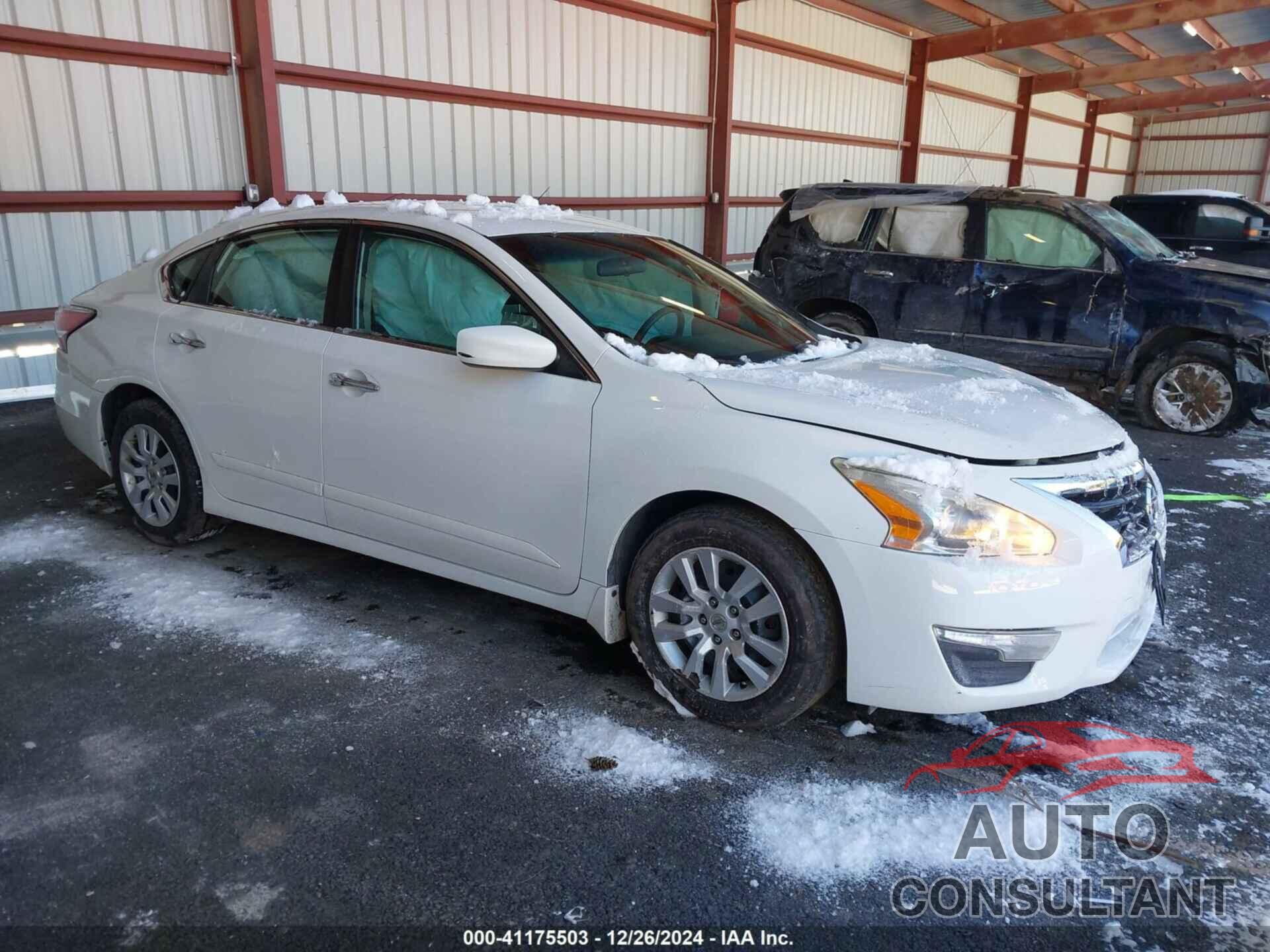 NISSAN ALTIMA 2015 - 1N4AL3AP2FN387449