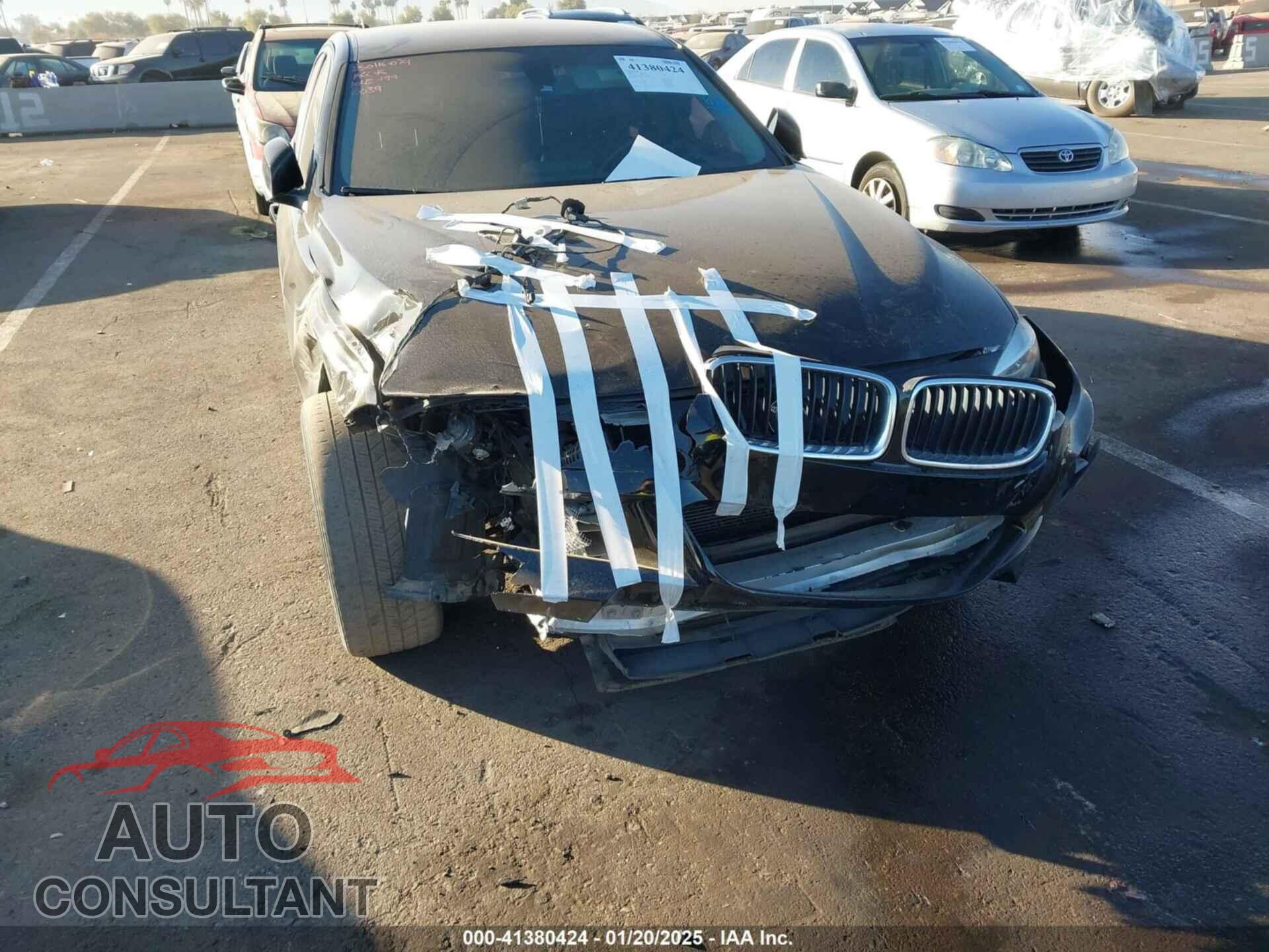 BMW 320I 2016 - WBA8E1G57GNU10039