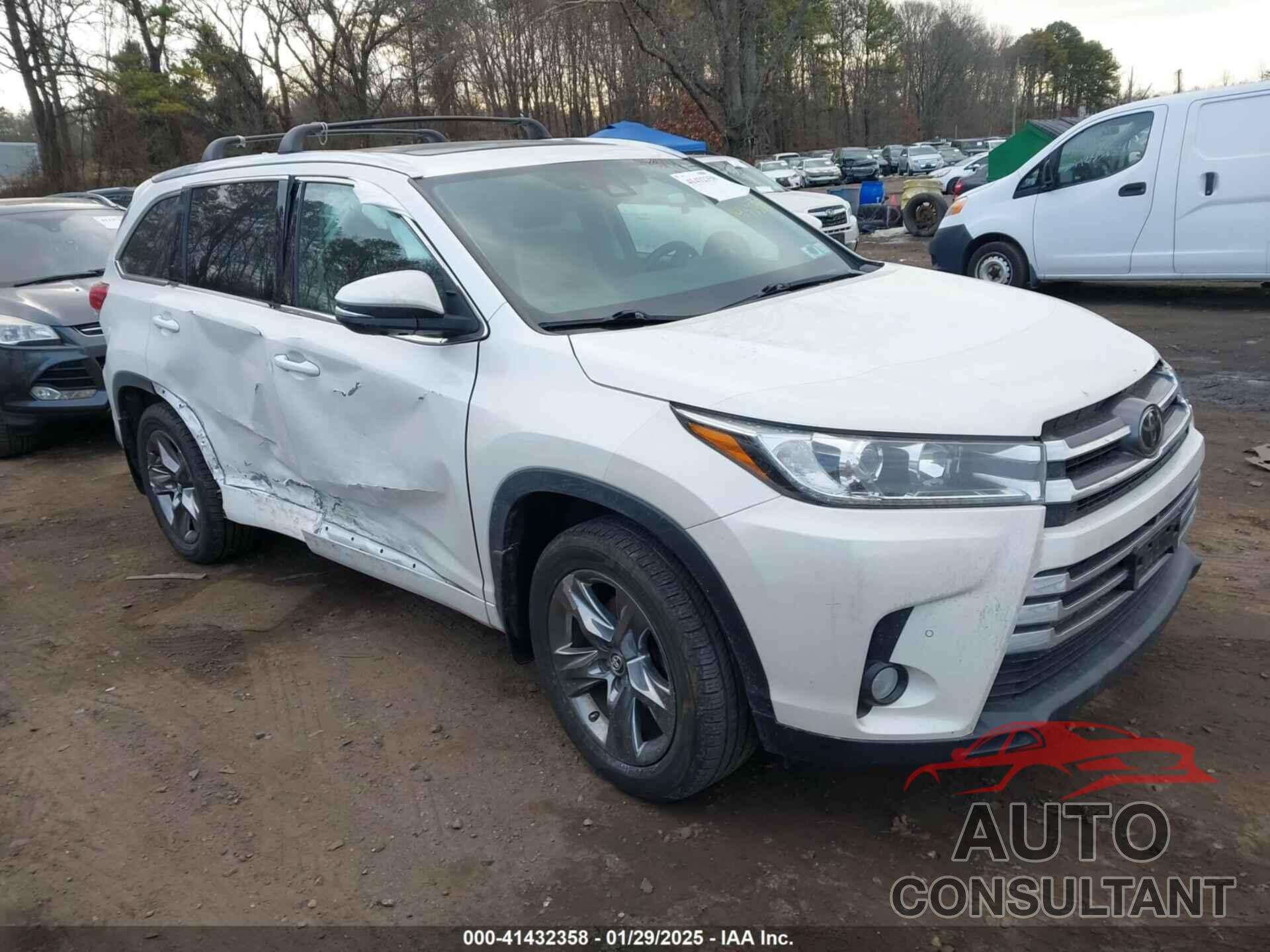 TOYOTA HIGHLANDER 2018 - 5TDDZRFH9JS867212