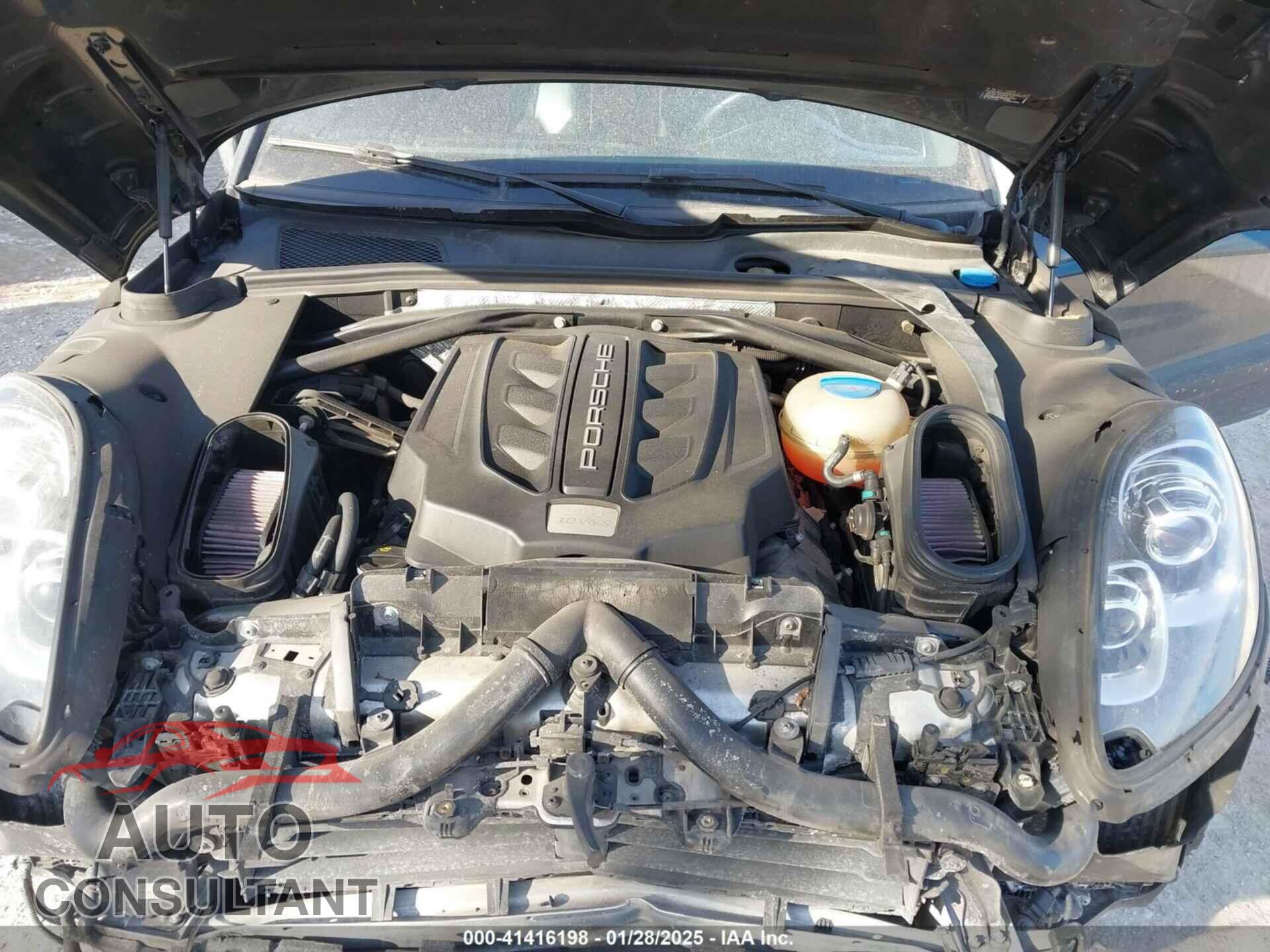 PORSCHE MACAN 2016 - WP1AB2A56GLB55843
