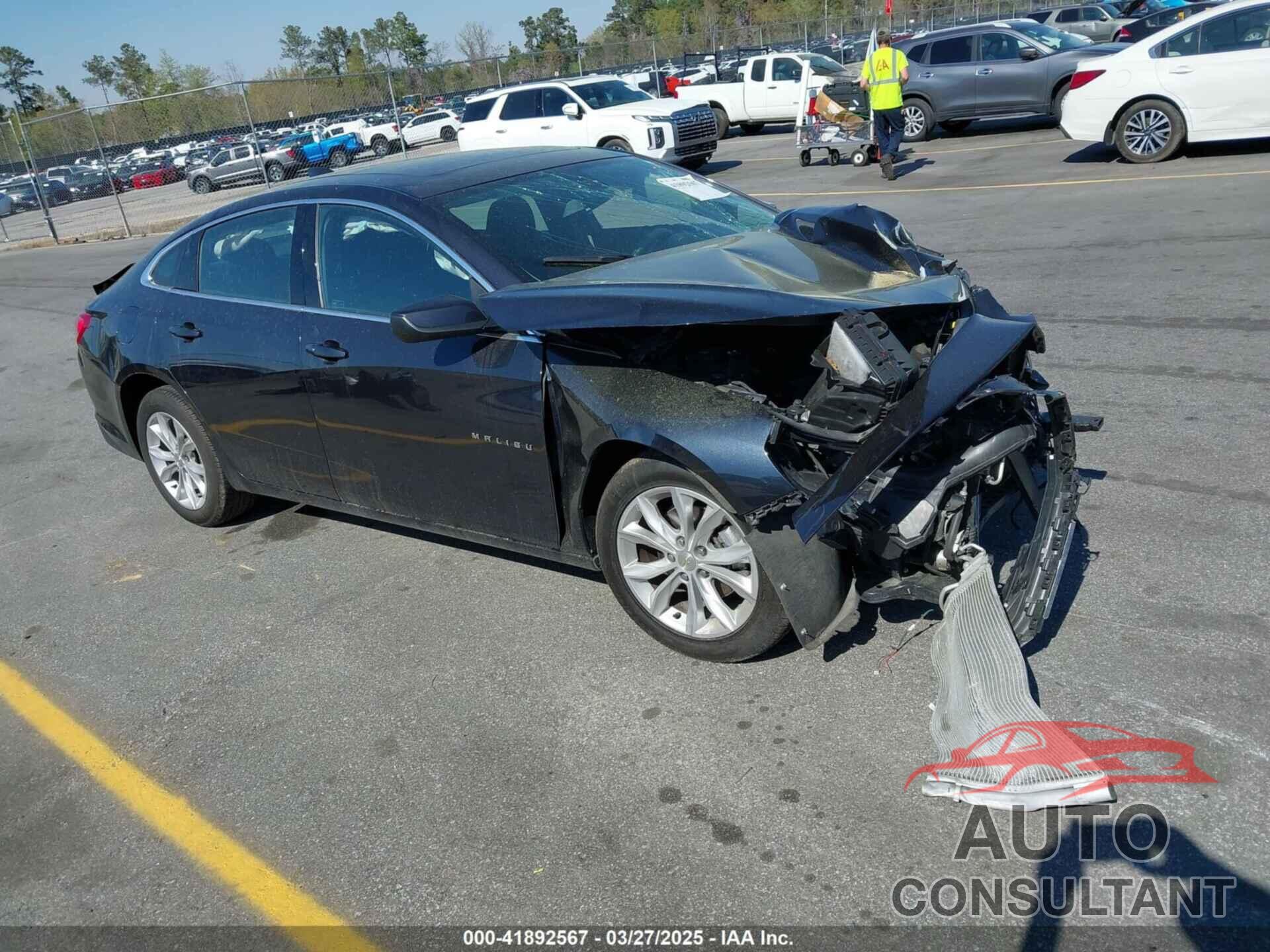CHEVROLET MALIBU 2022 - 1G1ZD5ST1NF128891