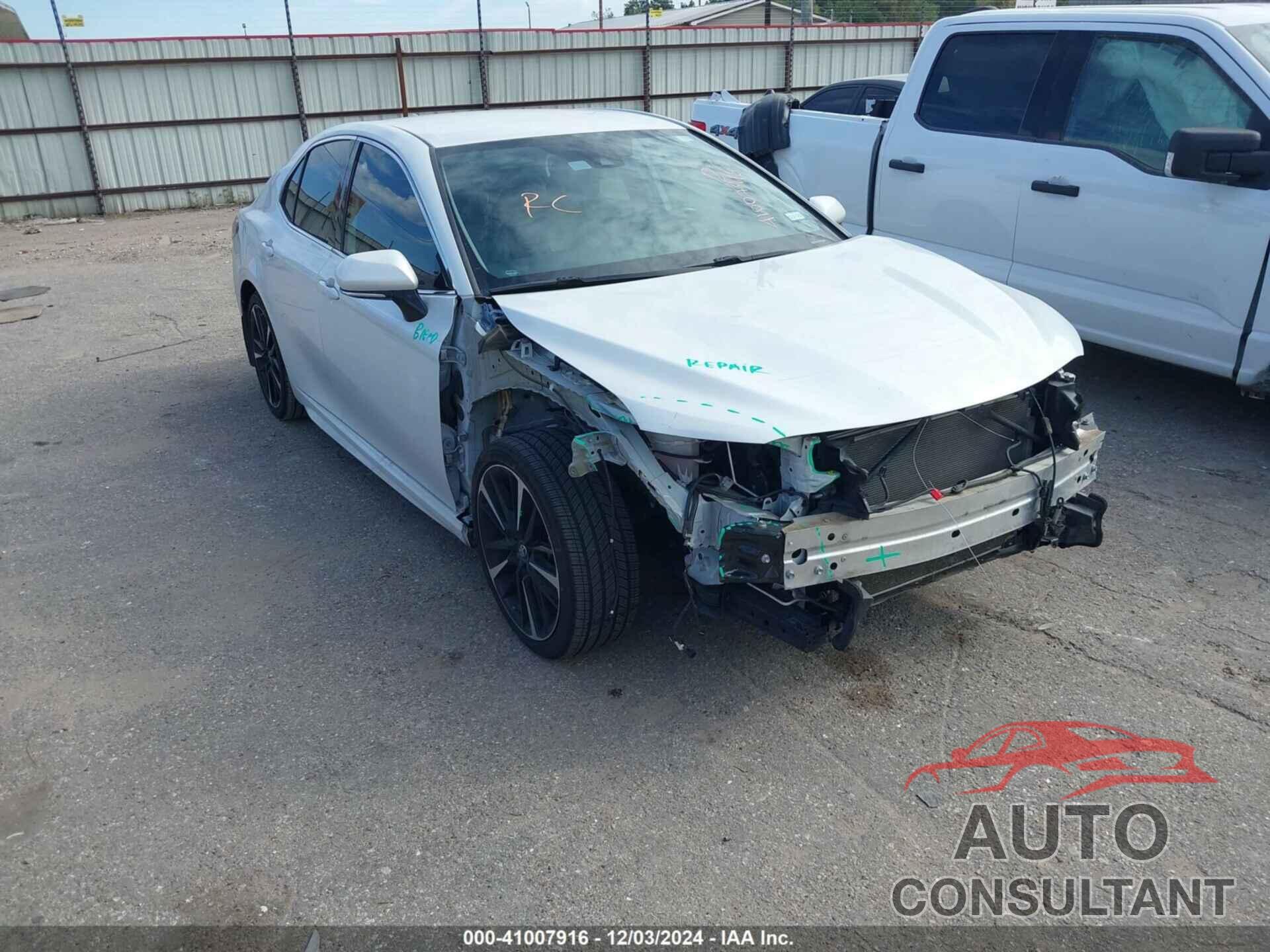 TOYOTA CAMRY 2019 - 4T1B61HKXKU736776