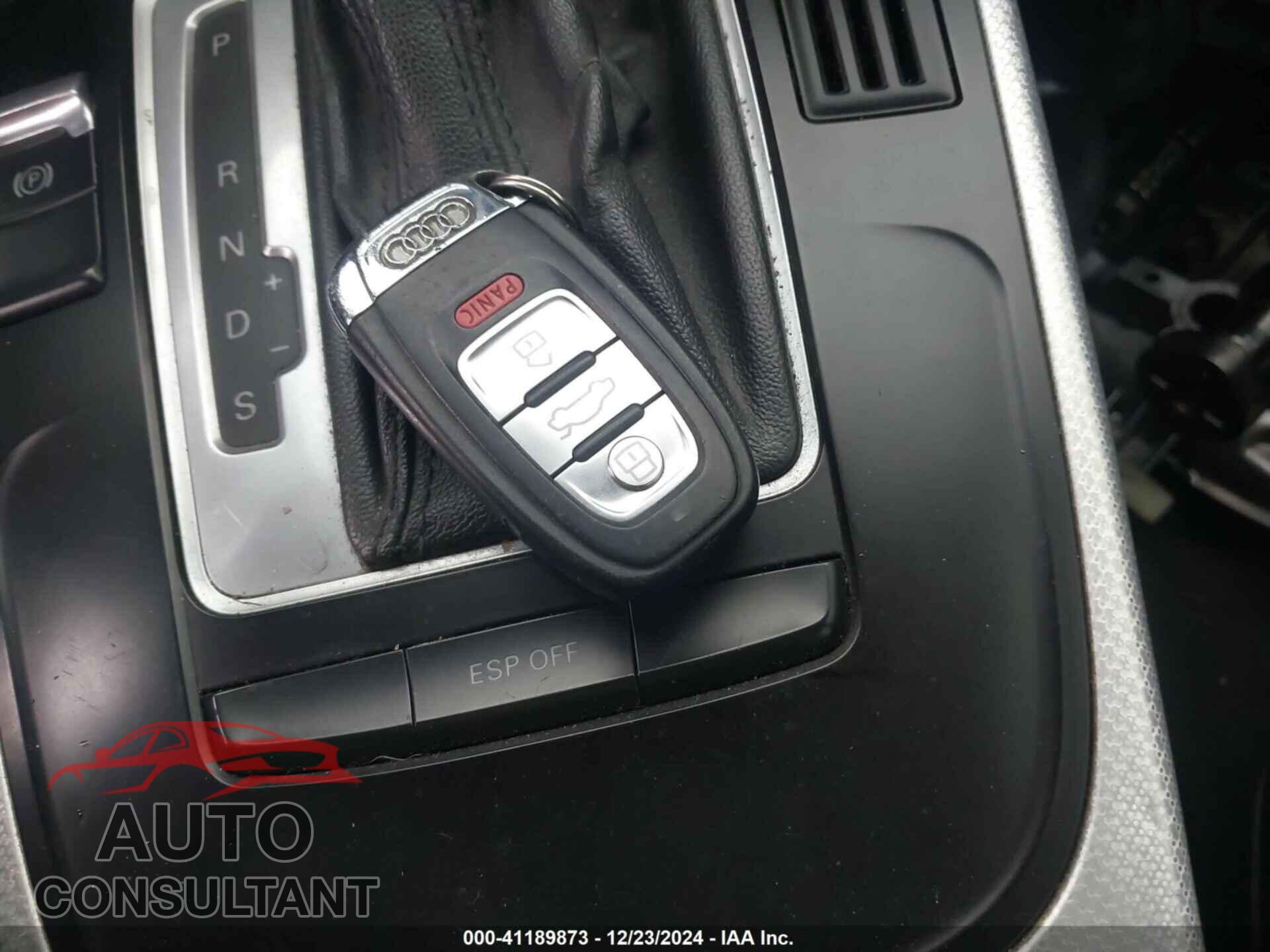AUDI A4 2010 - WAUWFBFL1AA145305