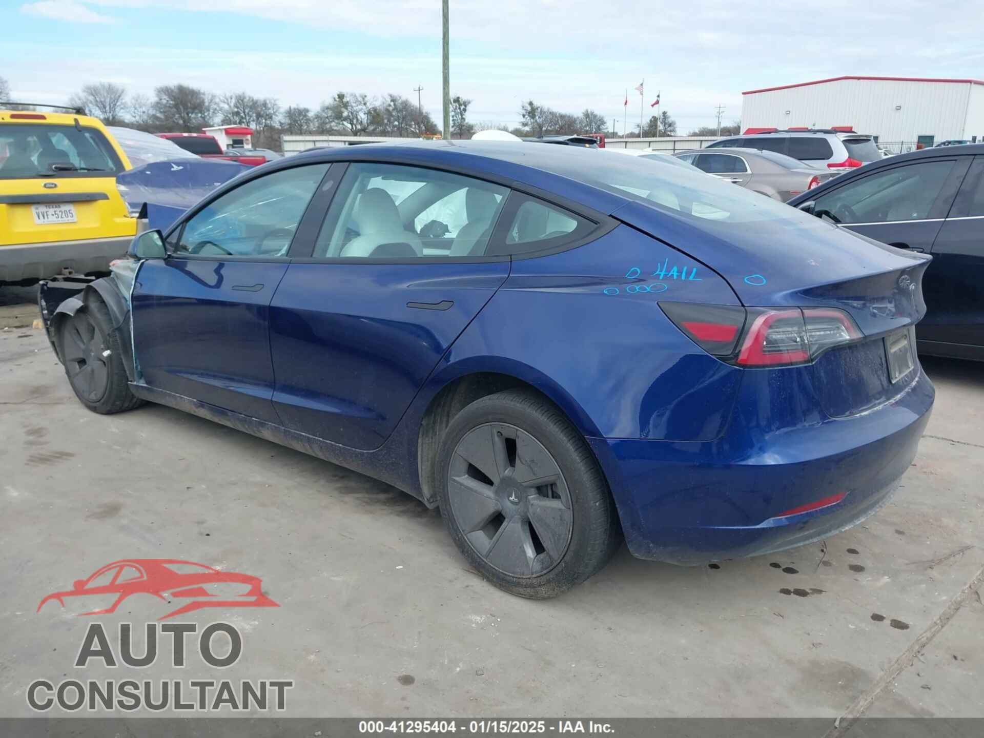 TESLA MODEL 3 2023 - 5YJ3E1EA3PF499538
