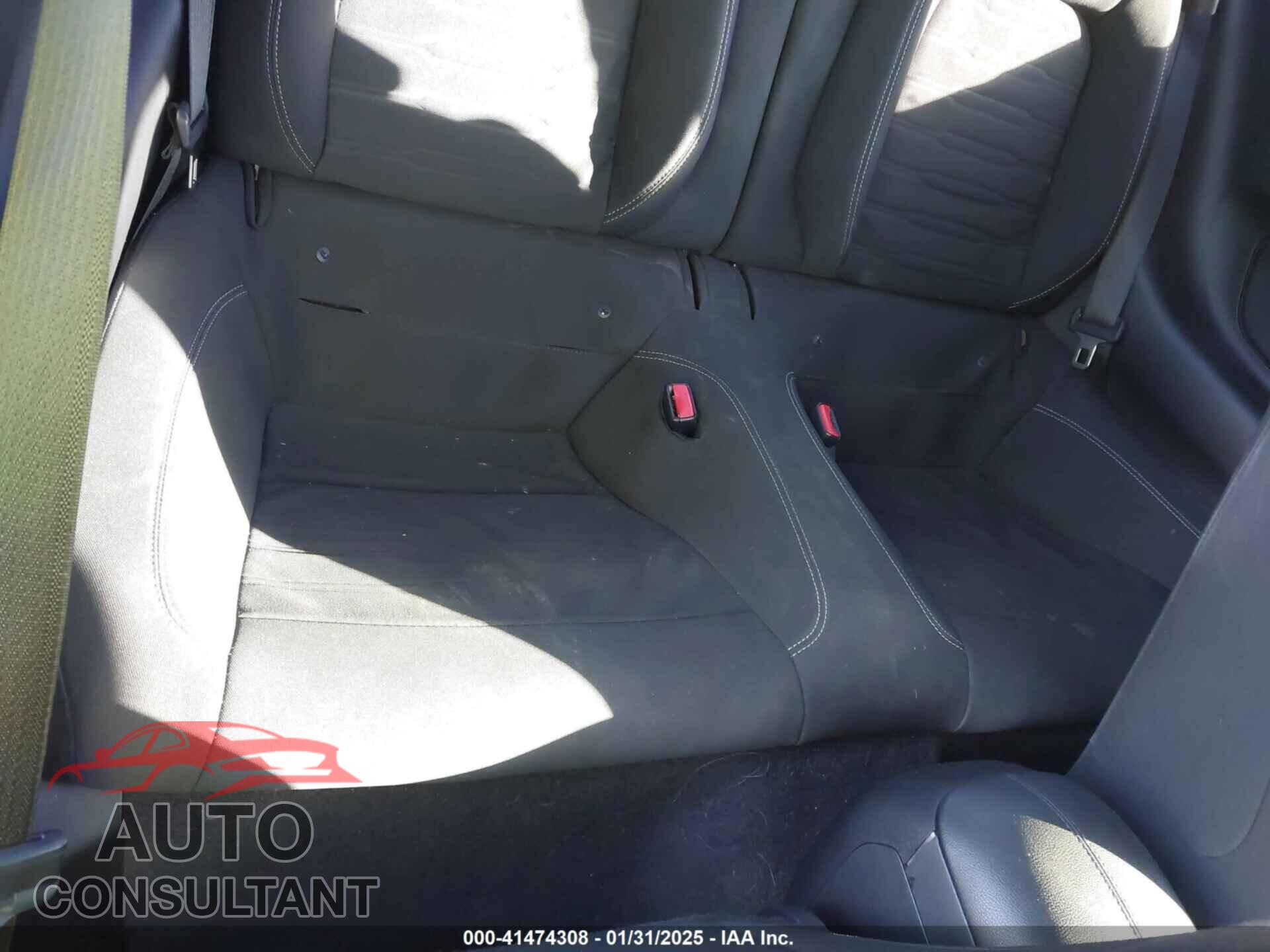 FORD MUSTANG 2017 - 1FA6P8TH2H5276111
