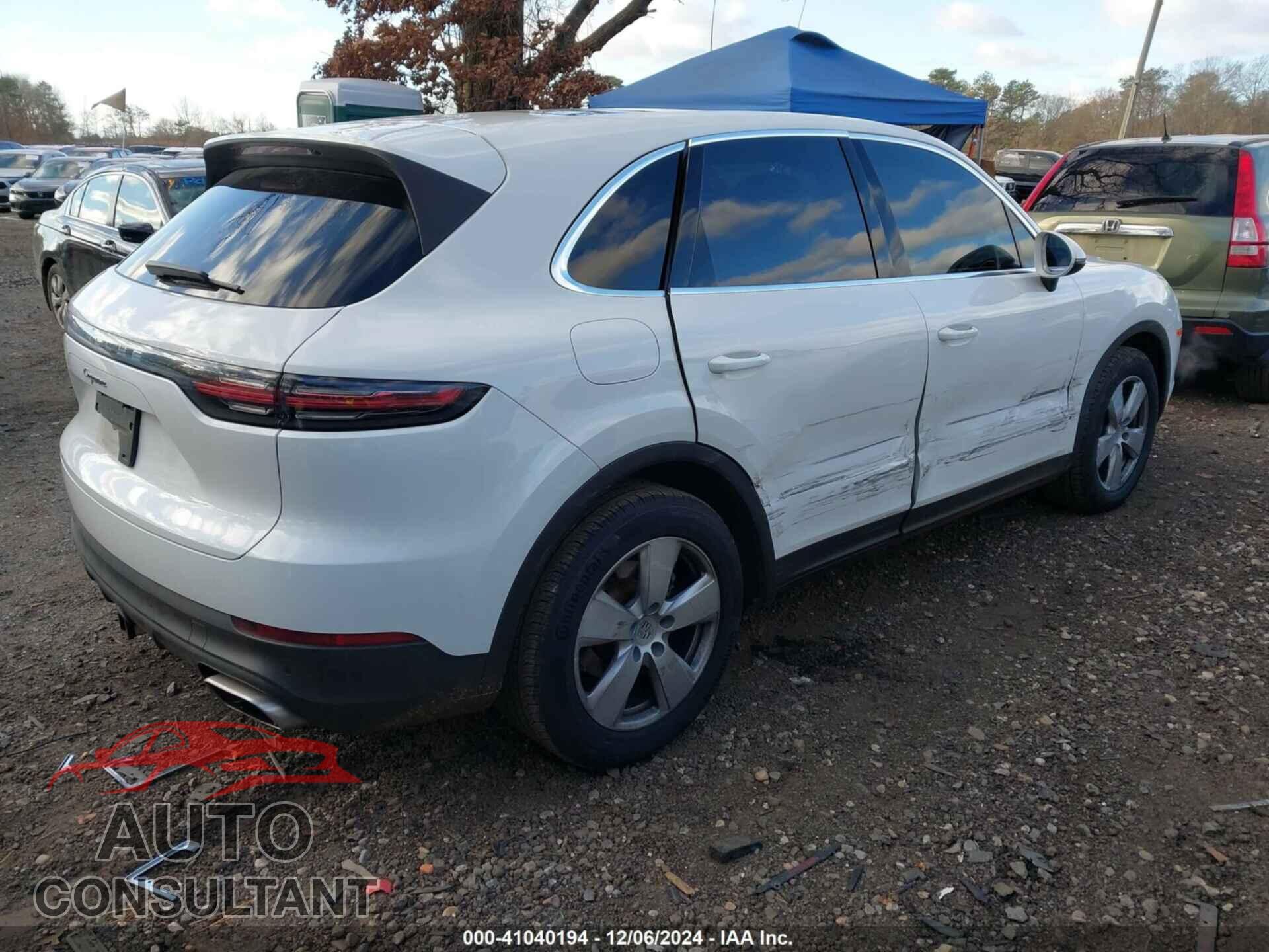 PORSCHE CAYENNE 2019 - WP1AA2AY4KDA12700