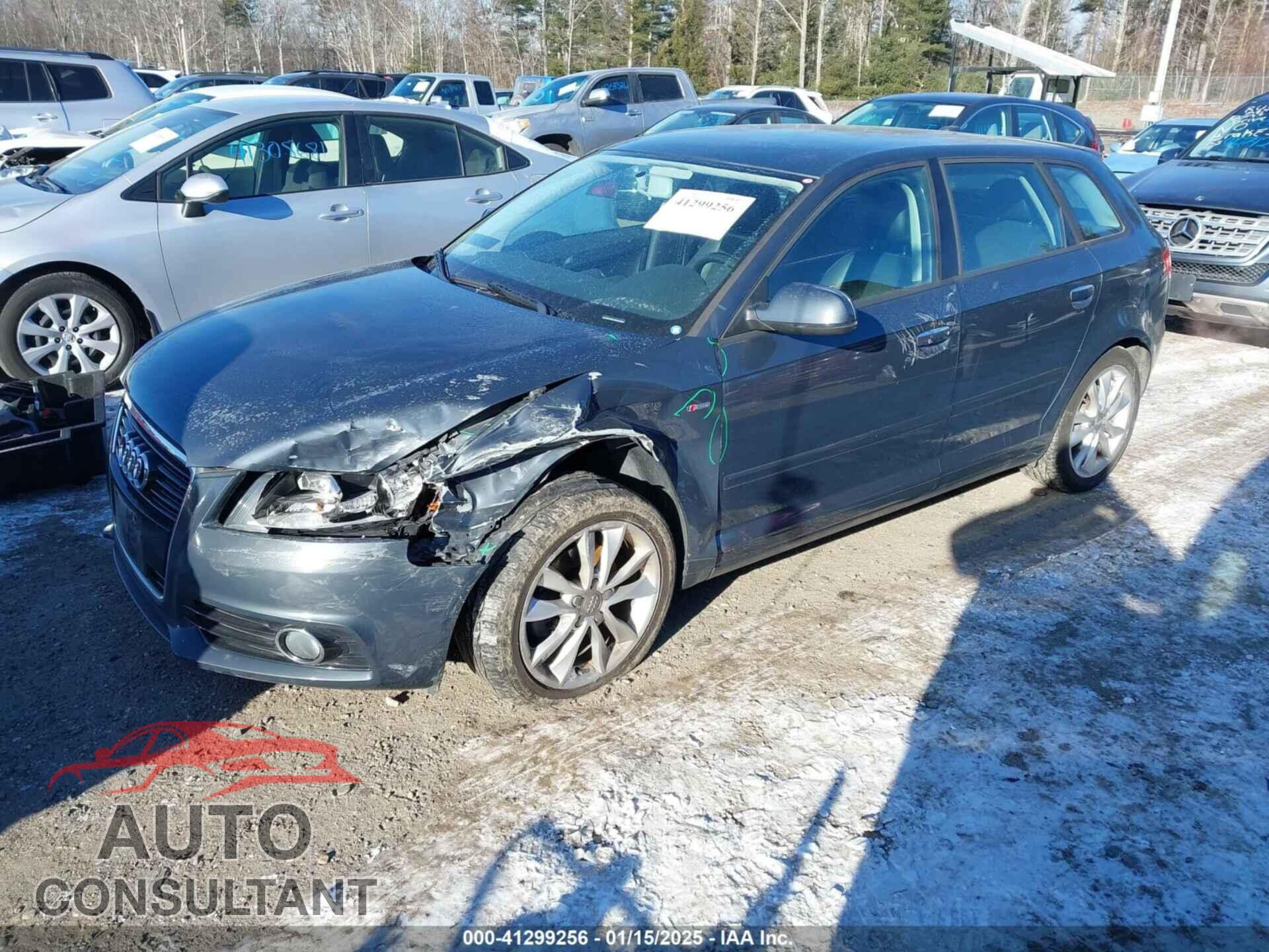 AUDI A3 2012 - WAUBJAFM0CA013400