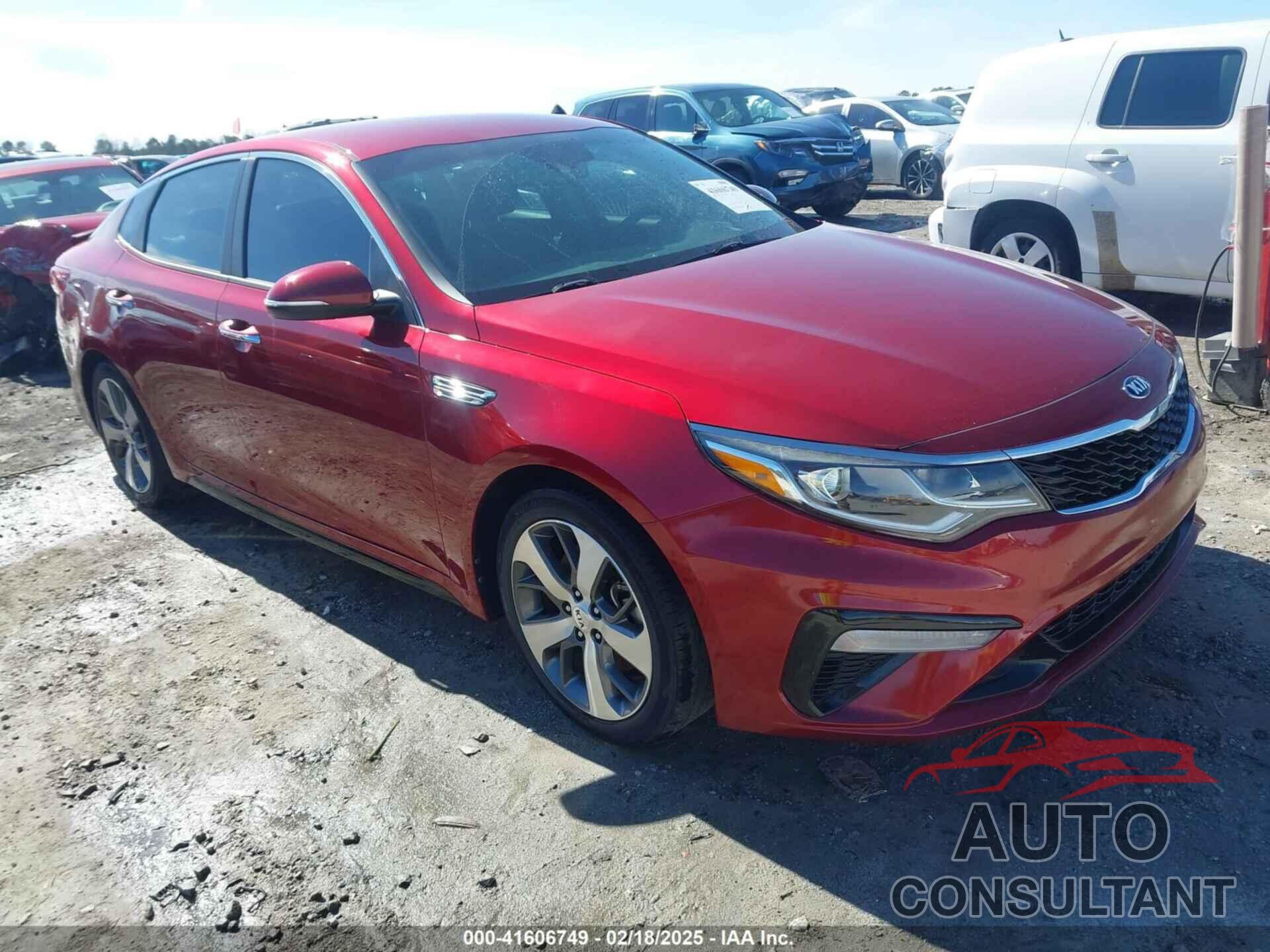 KIA OPTIMA 2019 - 5XXGT4L32KG332395