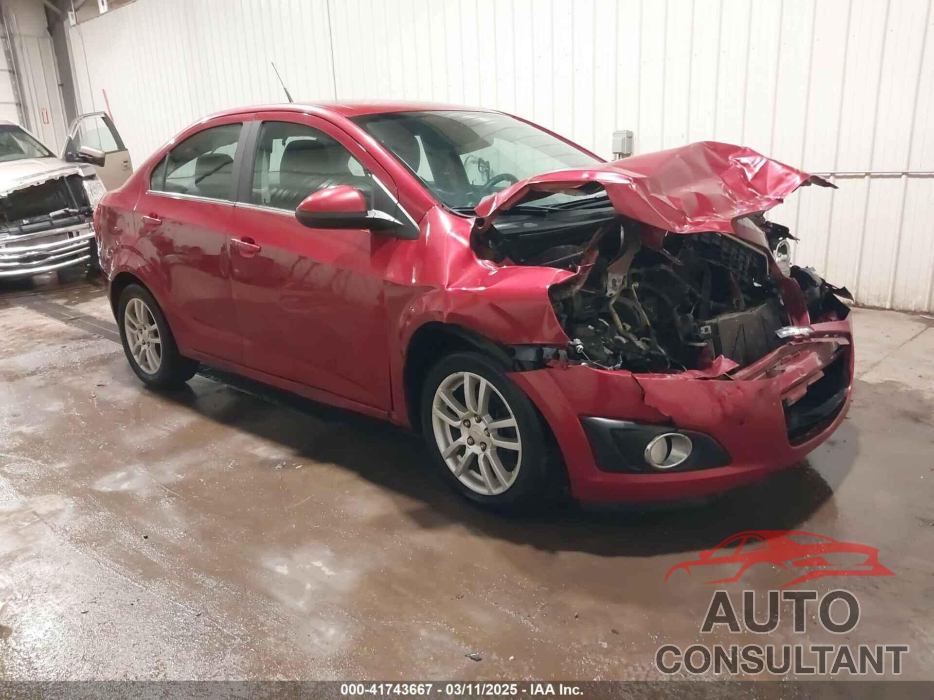 CHEVROLET SONIC 2012 - 1G1JC5SH7C4150737