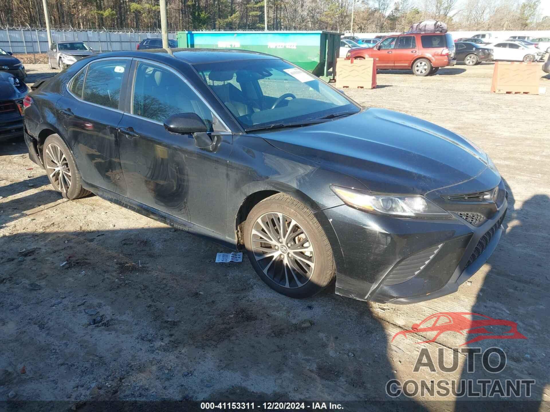 TOYOTA CAMRY 2018 - 4T1B11HK5JU054532