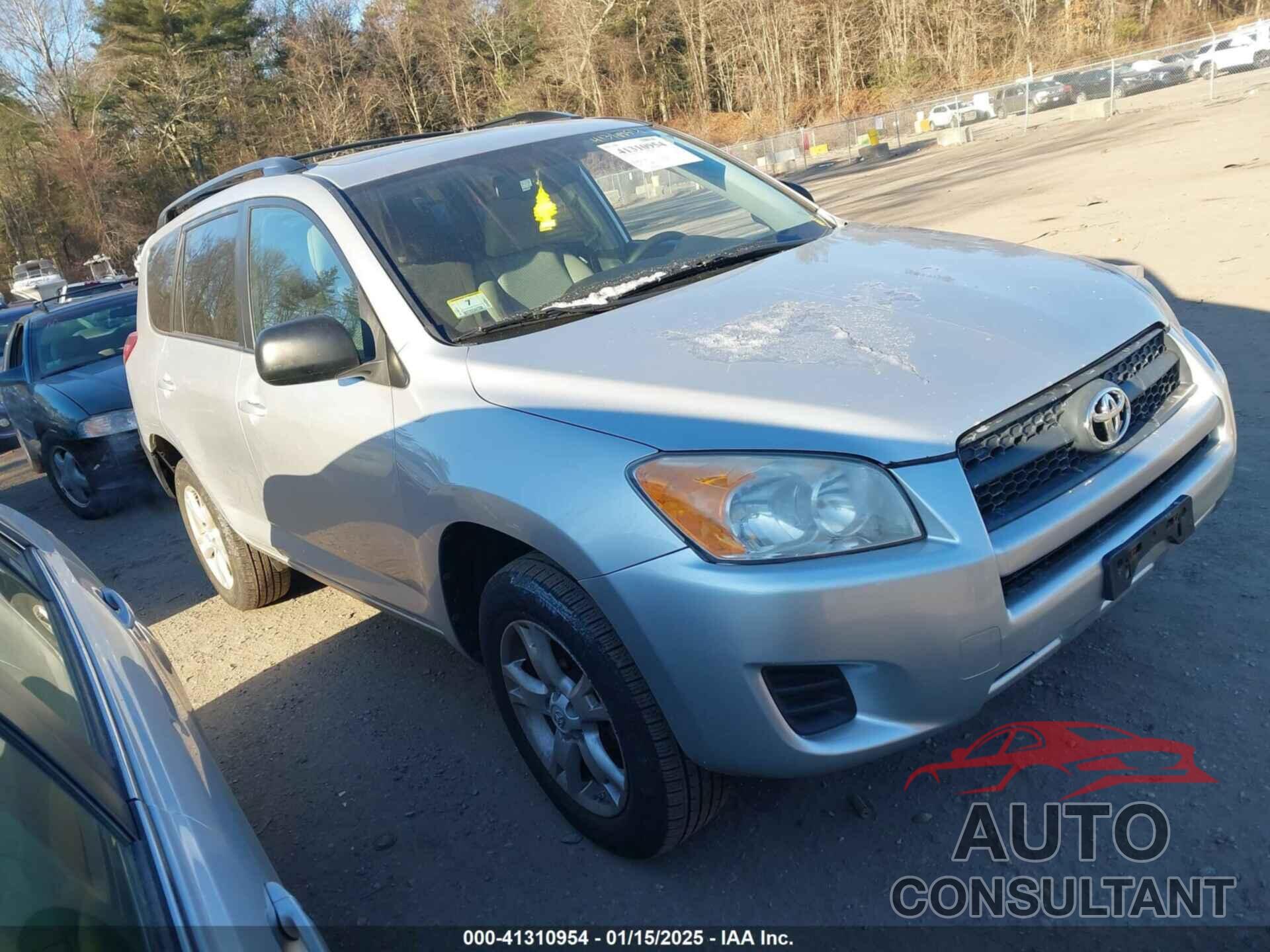 TOYOTA RAV4 2011 - 2T3BF4DV3BW174518