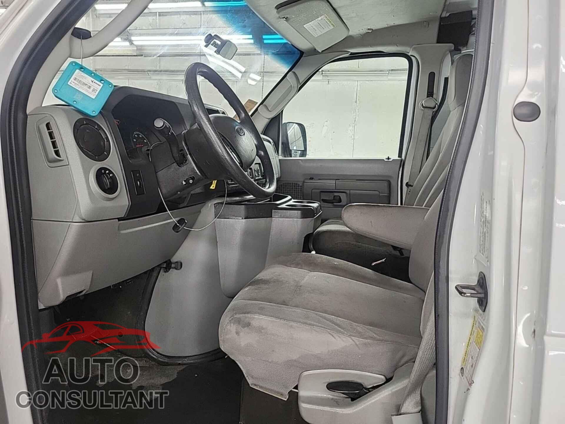 FORD ECONOLINE 2014 - 1FTNE2EW2EDA43576