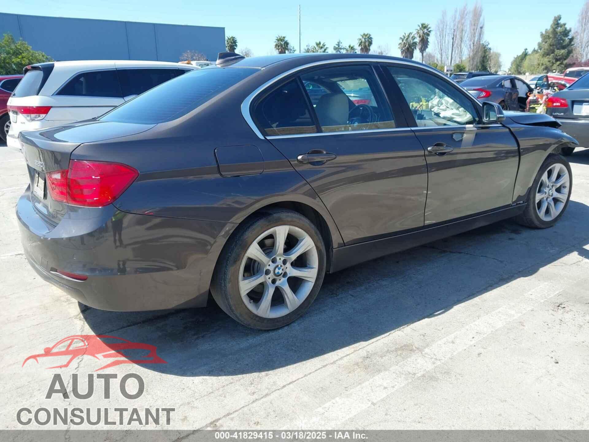 BMW 320I 2015 - WBA3C3C52FK202071