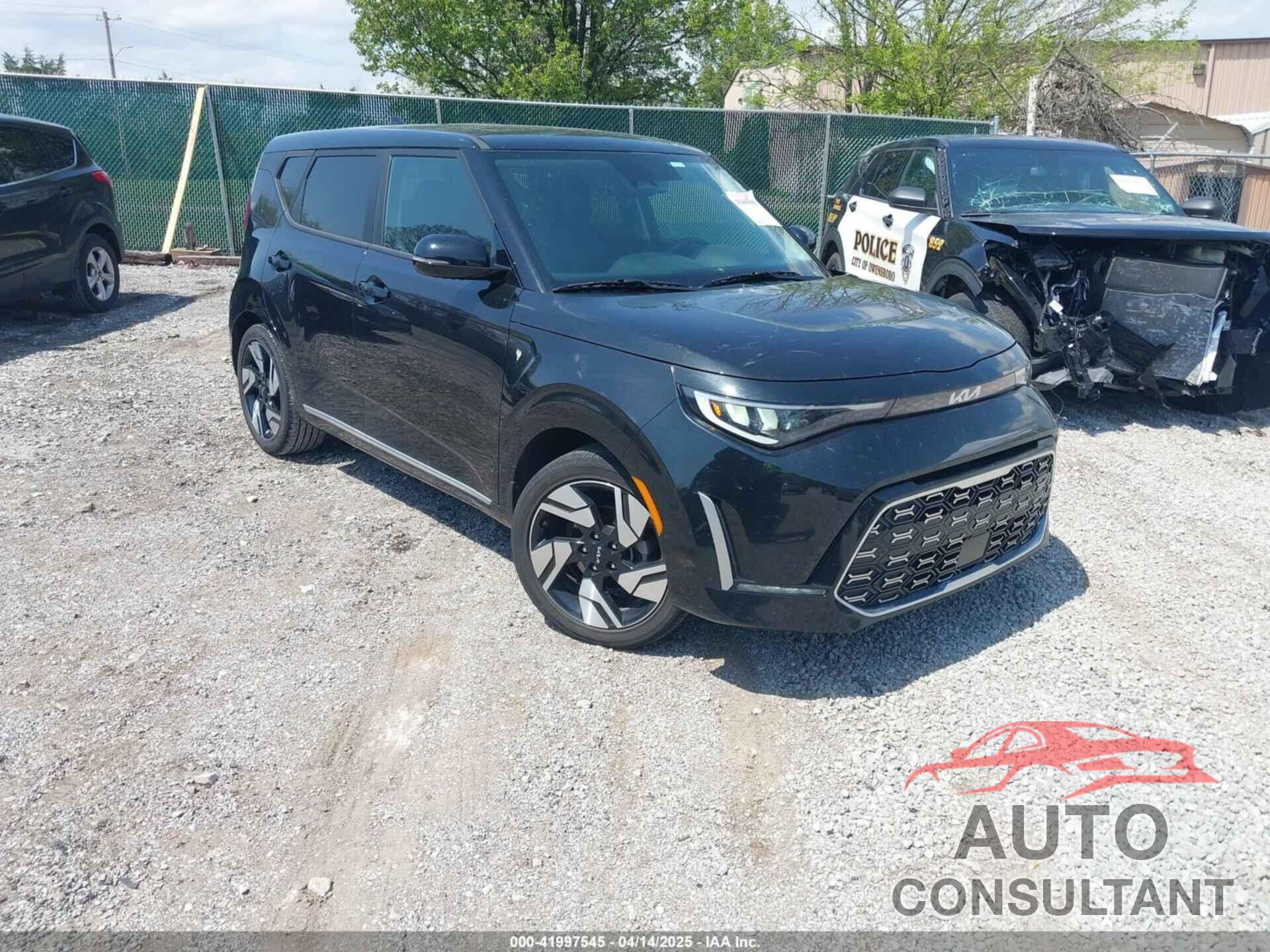 KIA SOUL 2023 - KNDJ53AU1P7881365