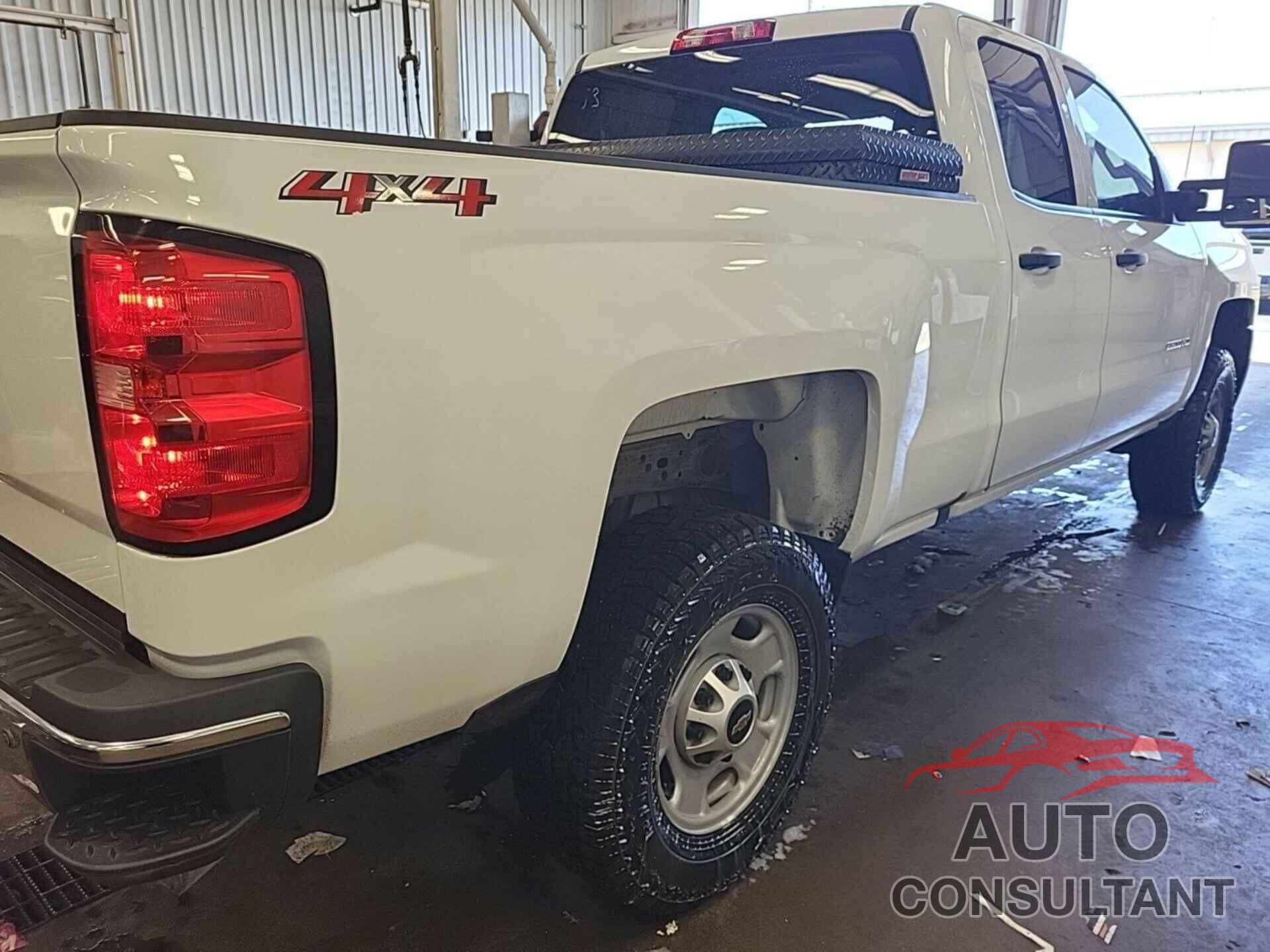 CHEVROLET SILVERADO 2019 - 2GC2KREG0K1112785