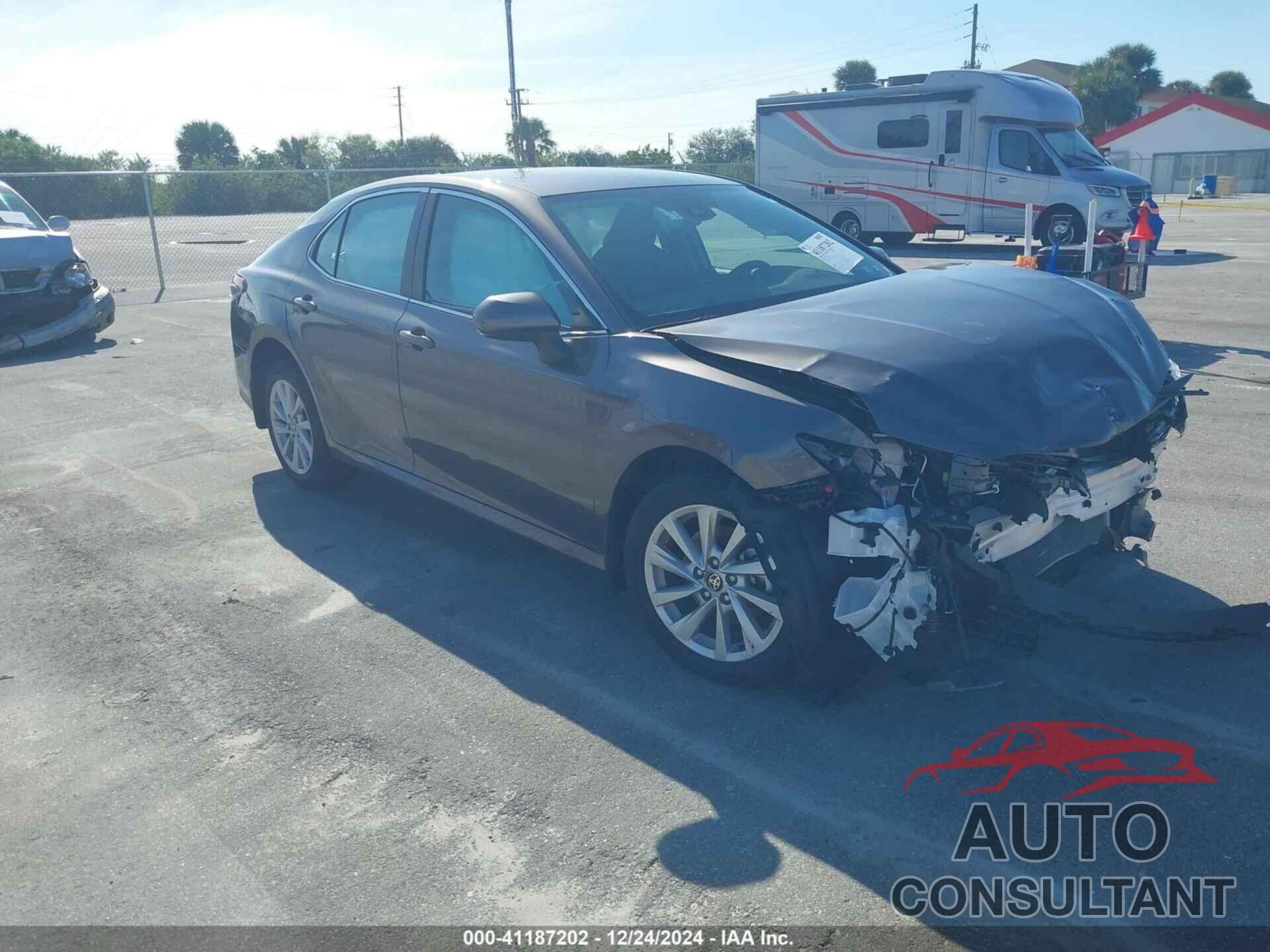 TOYOTA CAMRY 2024 - 4T1C11AK5RU895888
