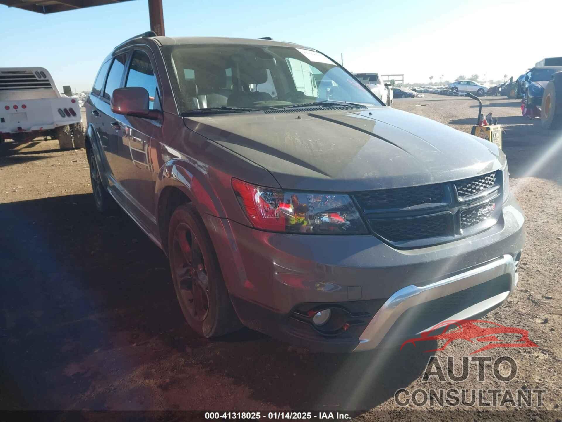 DODGE JOURNEY 2020 - 3C4PDCGB3LT268561