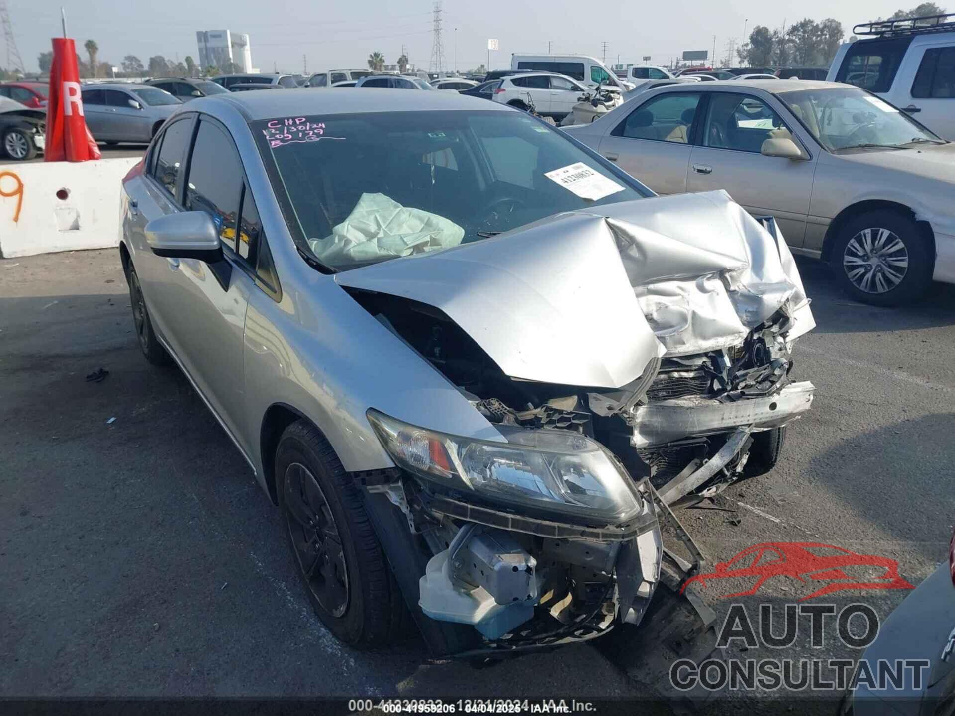 HONDA CIVIC 2015 - 2HGFB2F52FH549823
