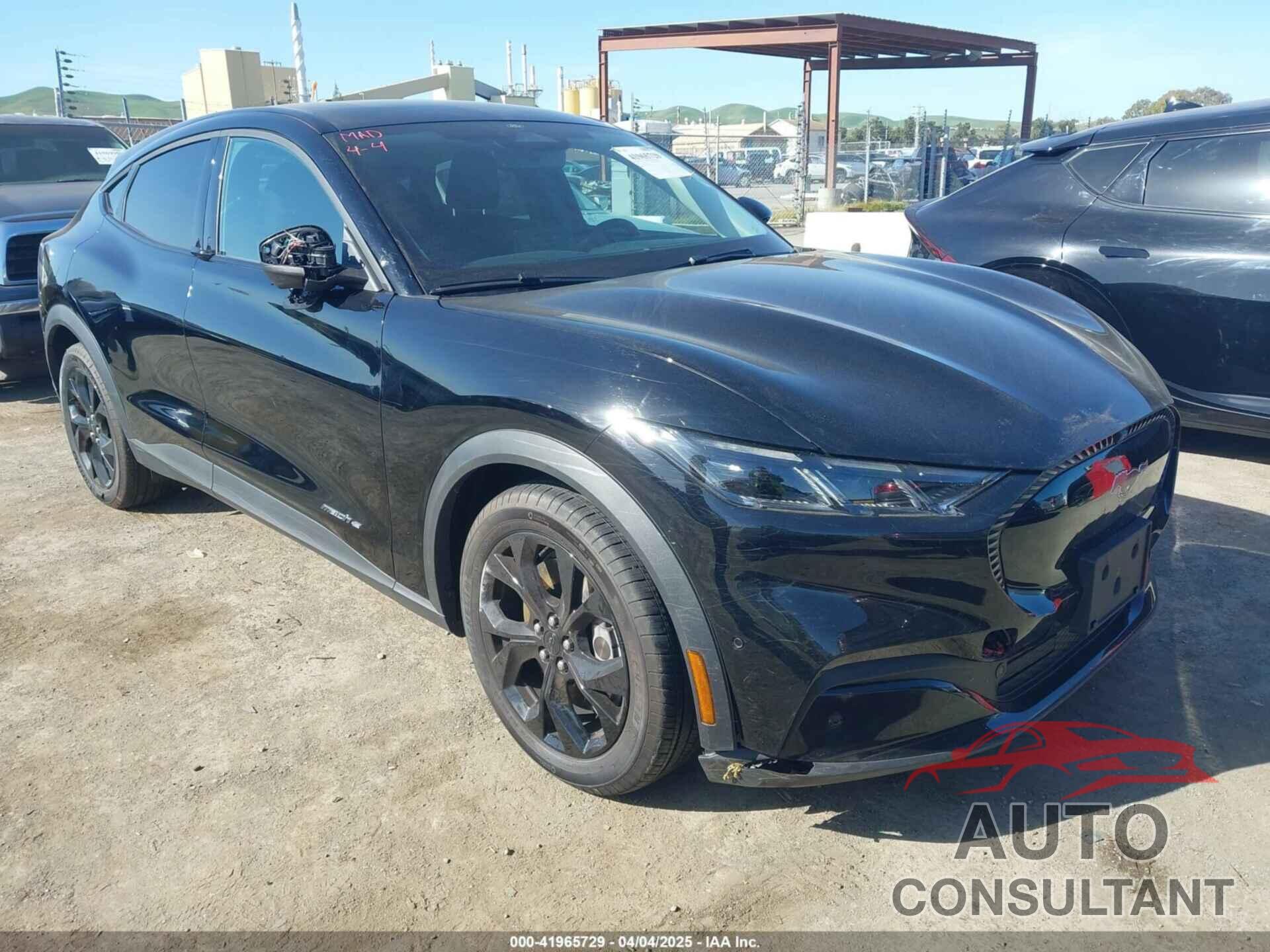 FORD MUSTANG MACH-E 2024 - 3FMTK1R41RMA50110