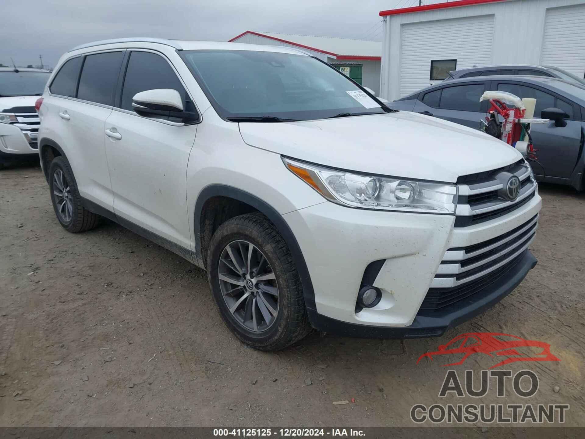 TOYOTA HIGHLANDER 2019 - 5TDKZRFH6KS361734