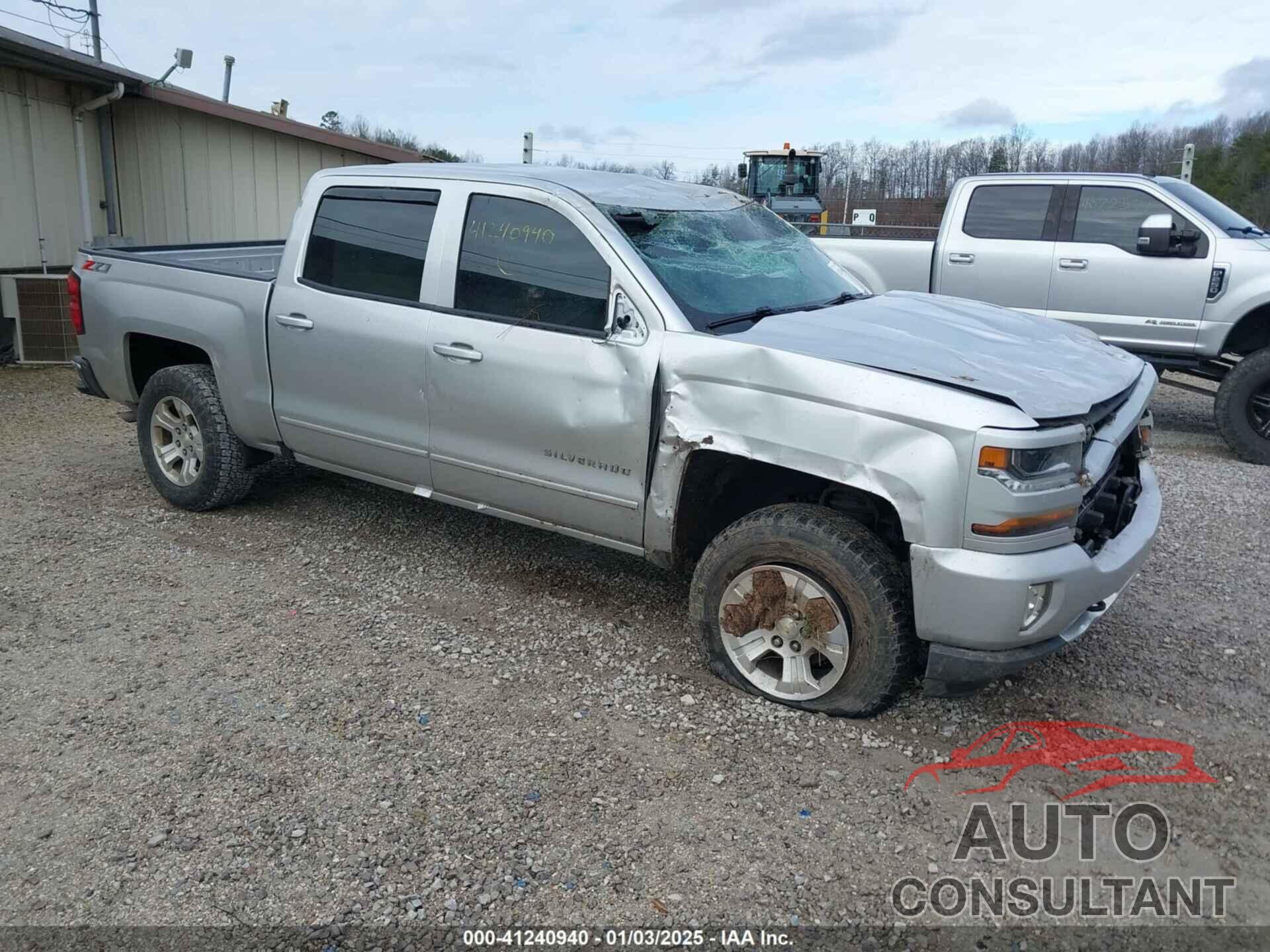CHEVROLET SILVERADO 1500 2018 - 3GCUKRECXJG534672