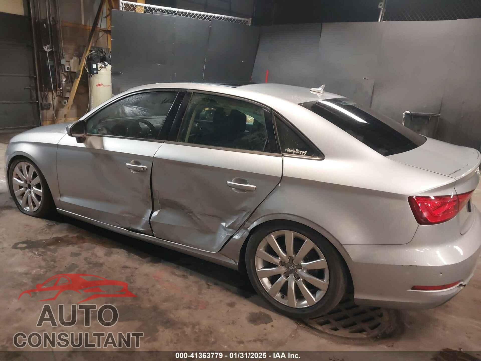 AUDI A3 2015 - WAUBFGFF7F1104643