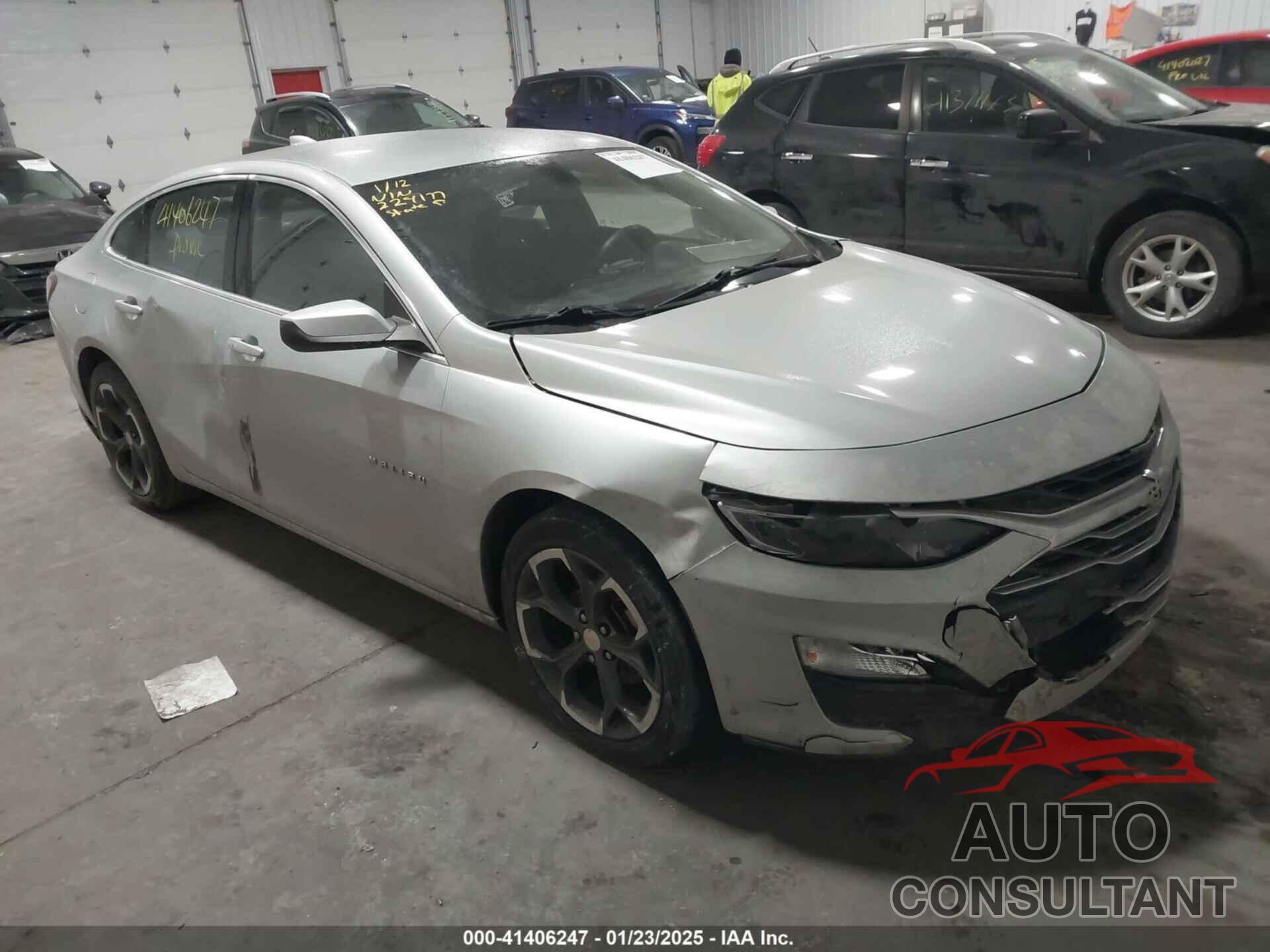 CHEVROLET MALIBU 2021 - 1G1ZD5ST0MF060923