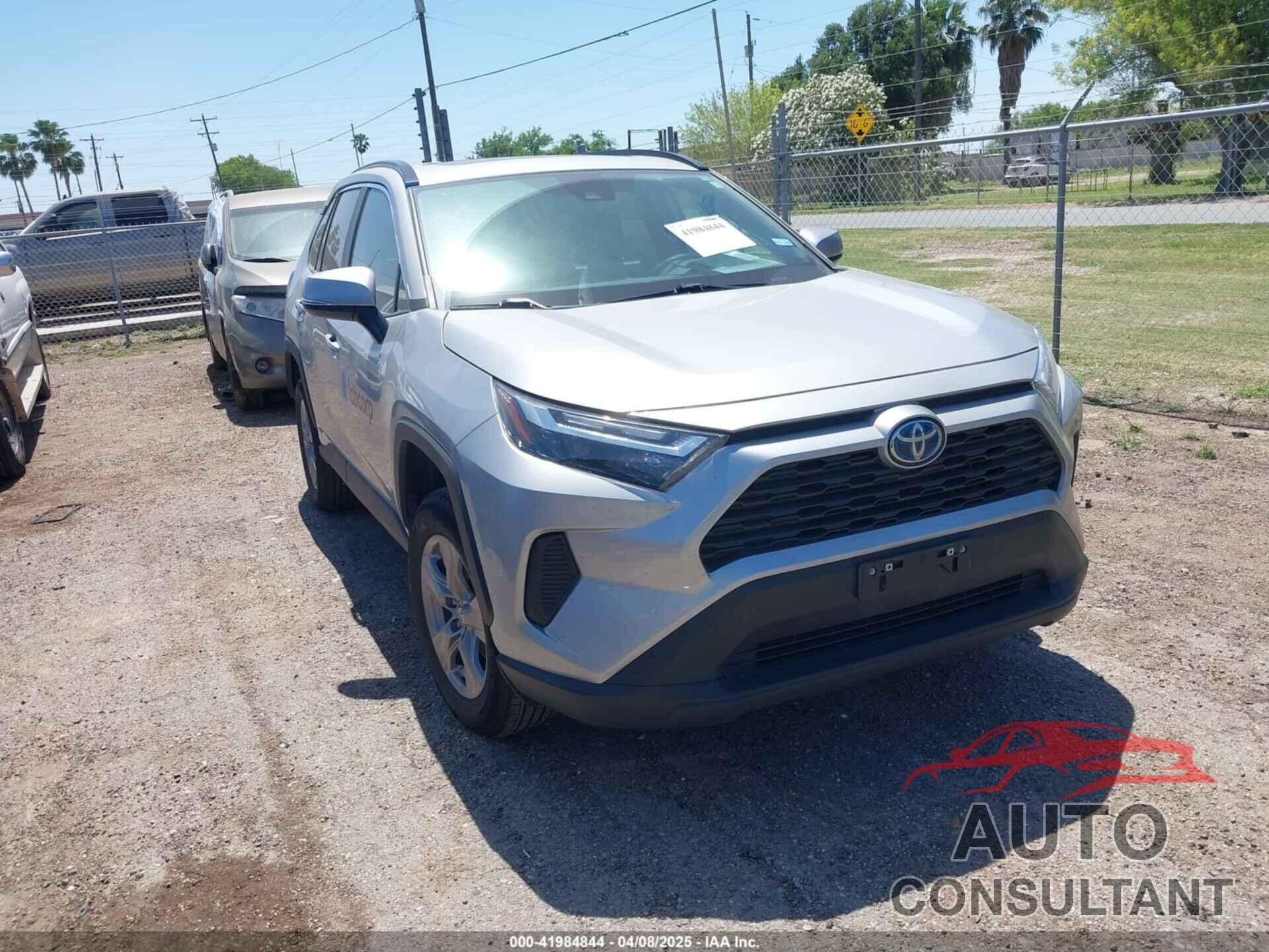 TOYOTA RAV4 HYBRID 2024 - 2T3RWRFV2RW222416