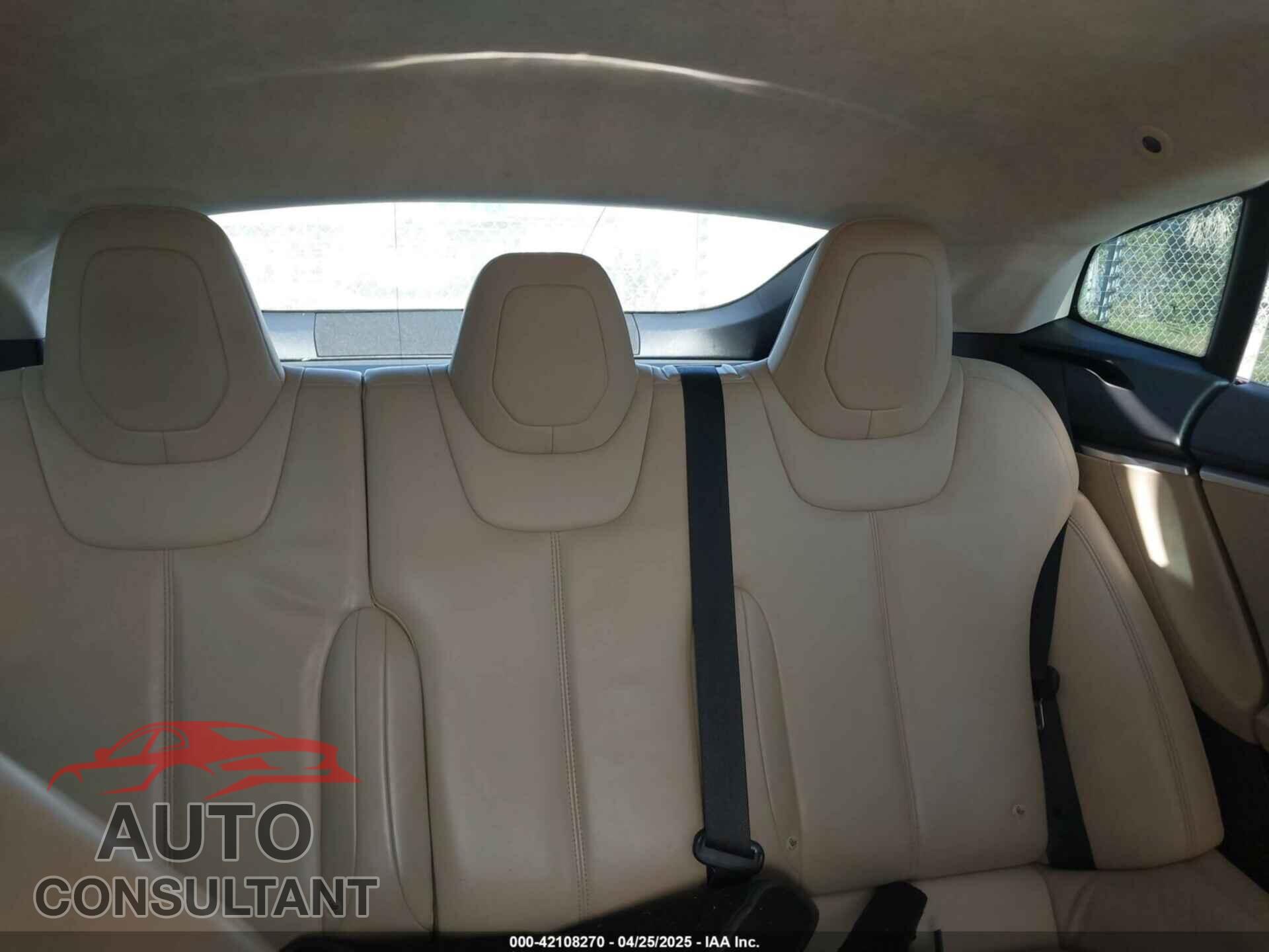 TESLA MODEL S 2016 - 5YJSA1E16GF129997
