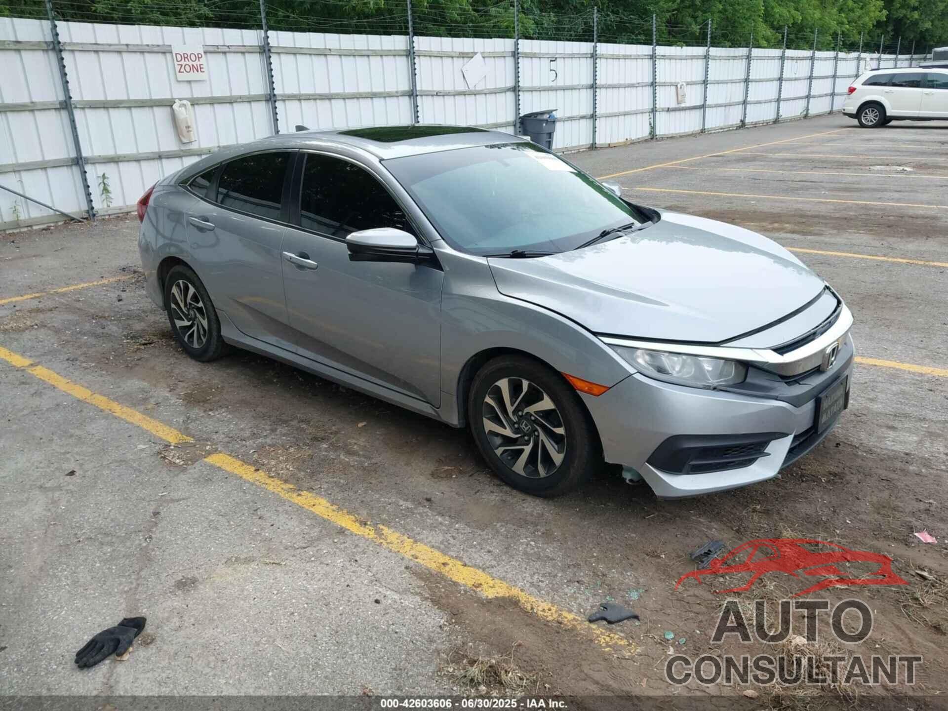 HONDA CIVIC 2017 - 2HGFC2F77HH506788