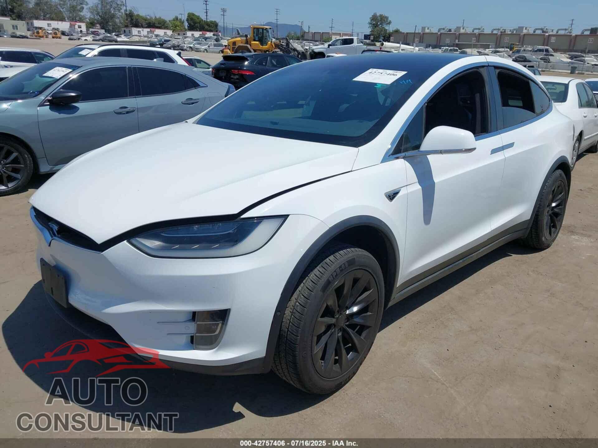 TESLA MODEL X 2016 - 5YJXCBE25GF016623