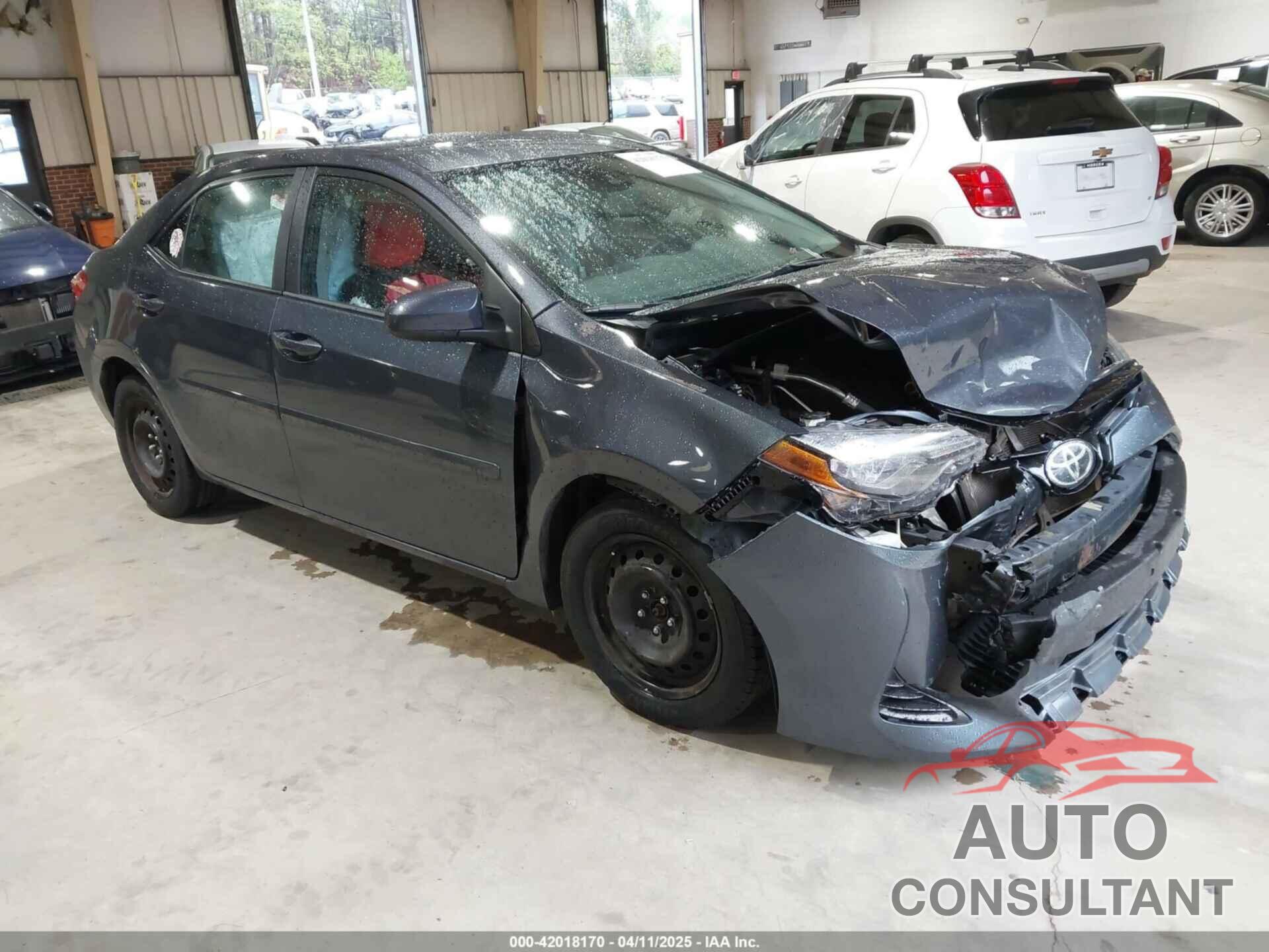 TOYOTA COROLLA 2018 - 5YFBURHE1JP750399