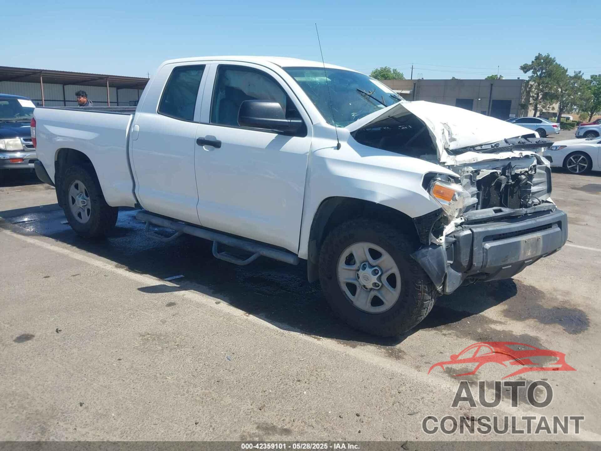 TOYOTA TUNDRA 2017 - 5TFUM5F16HX074447