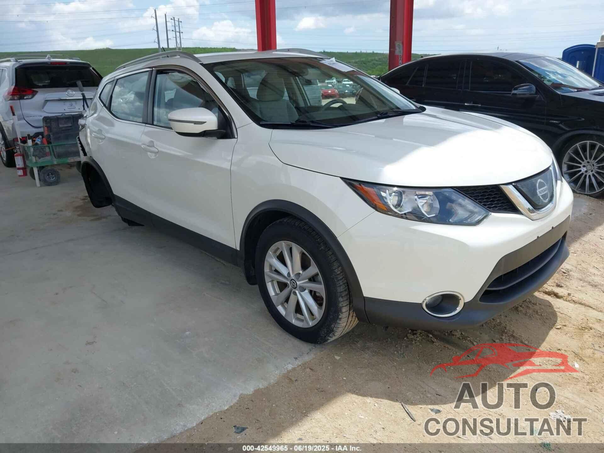 NISSAN ROGUE SPORT 2019 - JN1BJ1CR2KW625637